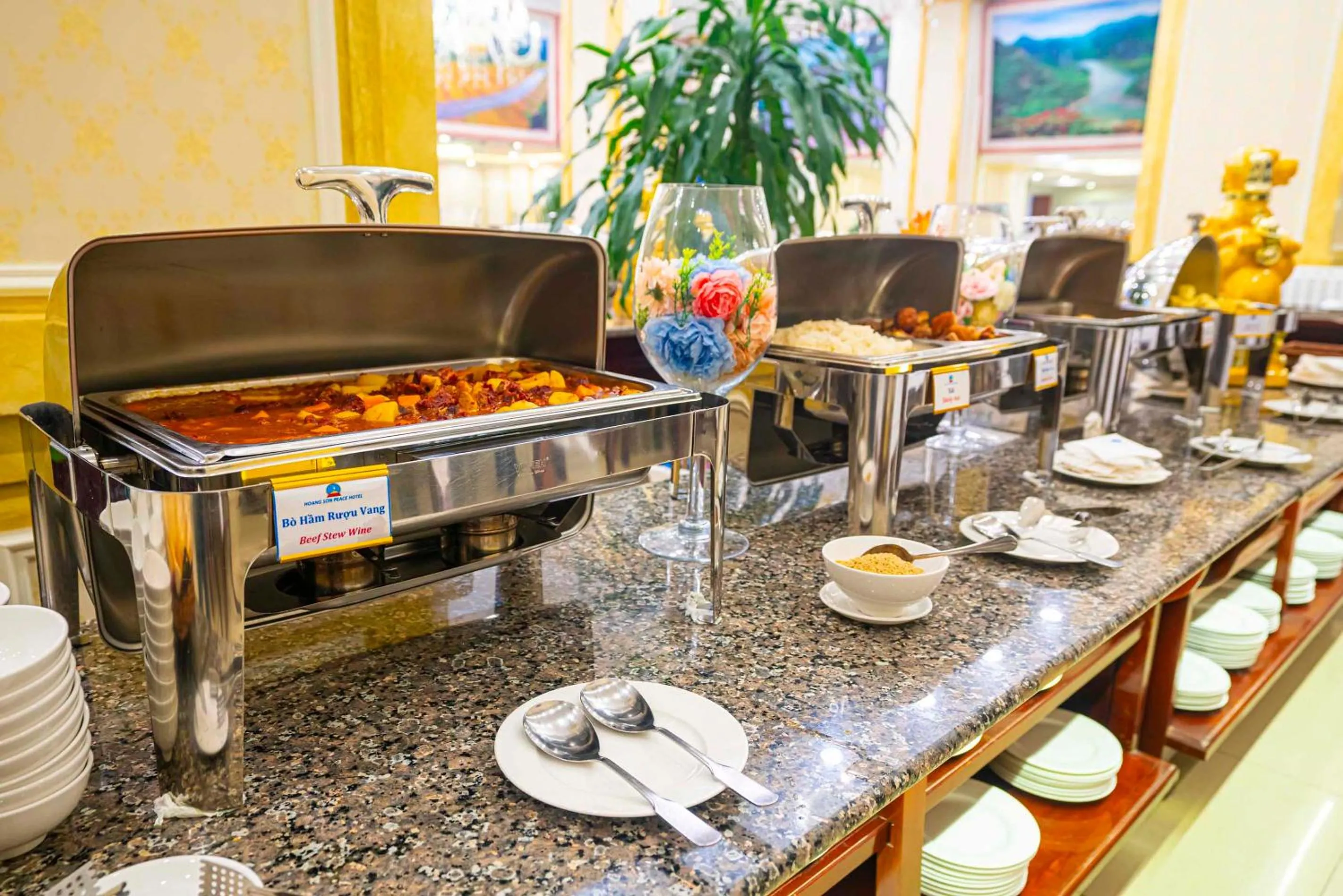 Breakfast in Hoang Son Peace Hotel