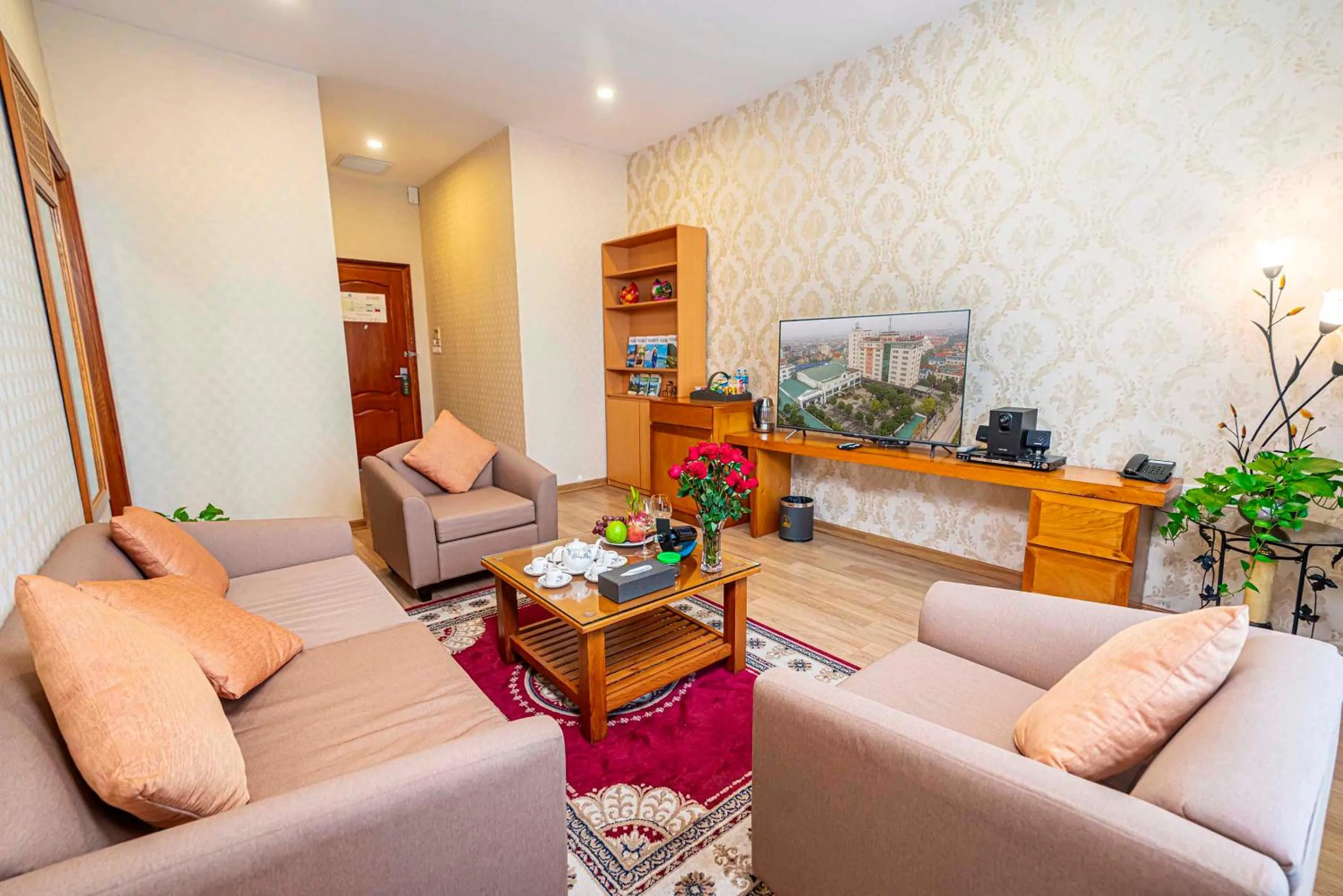 Living room in Hoang Son Peace Hotel