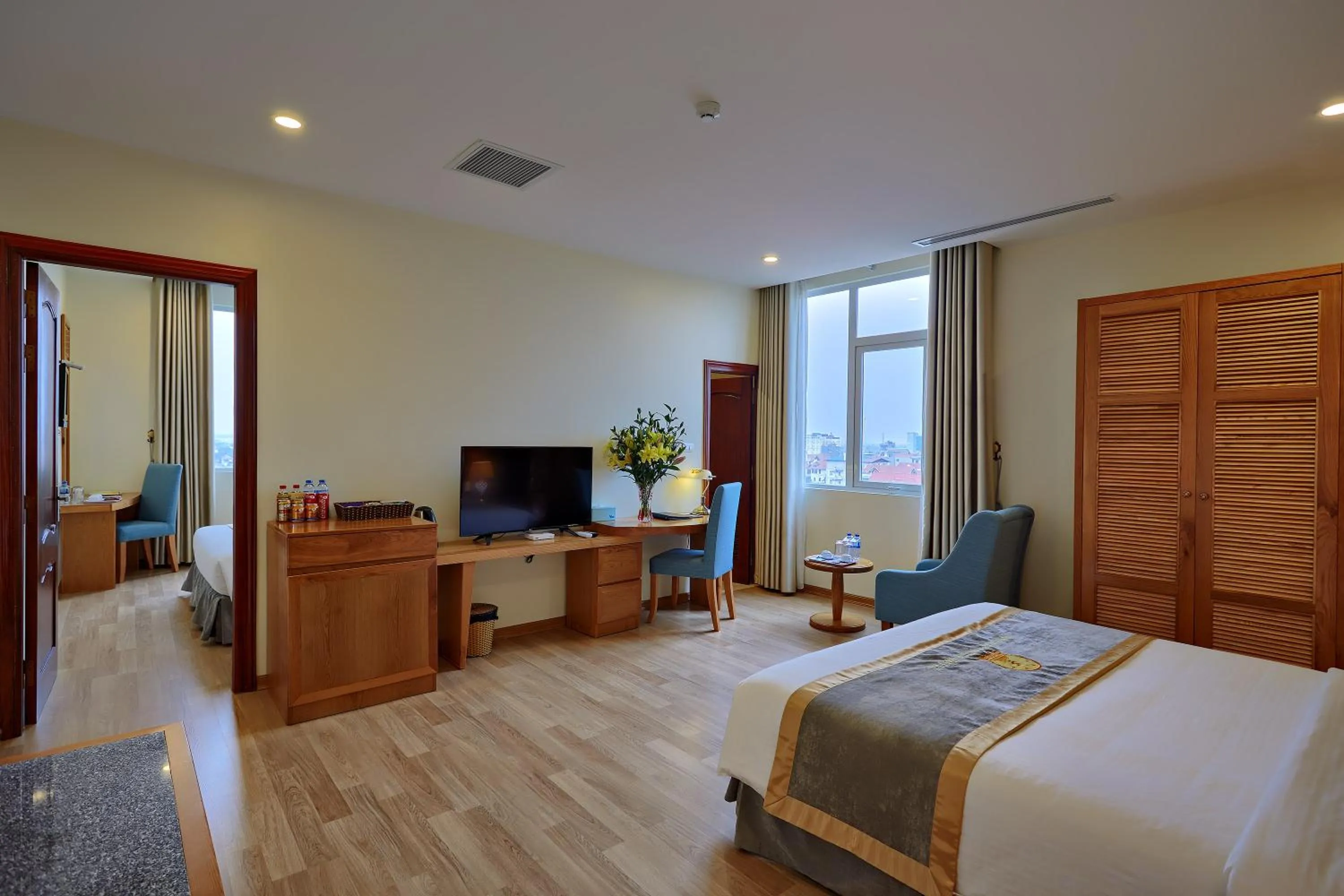 Photo of the whole room, Bed in Hoang Son Peace Hotel