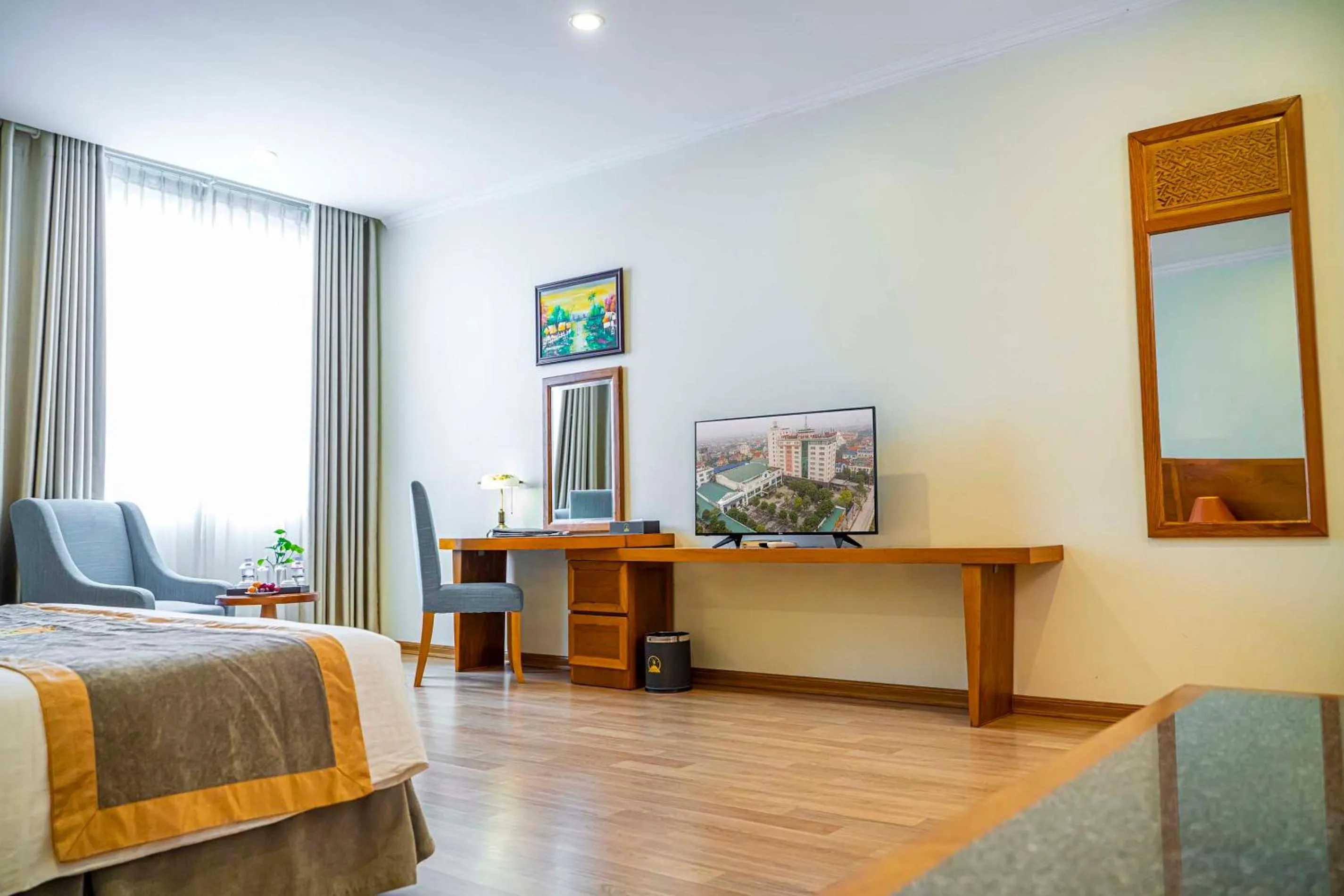 hair dresser, Bed in Hoang Son Peace Hotel