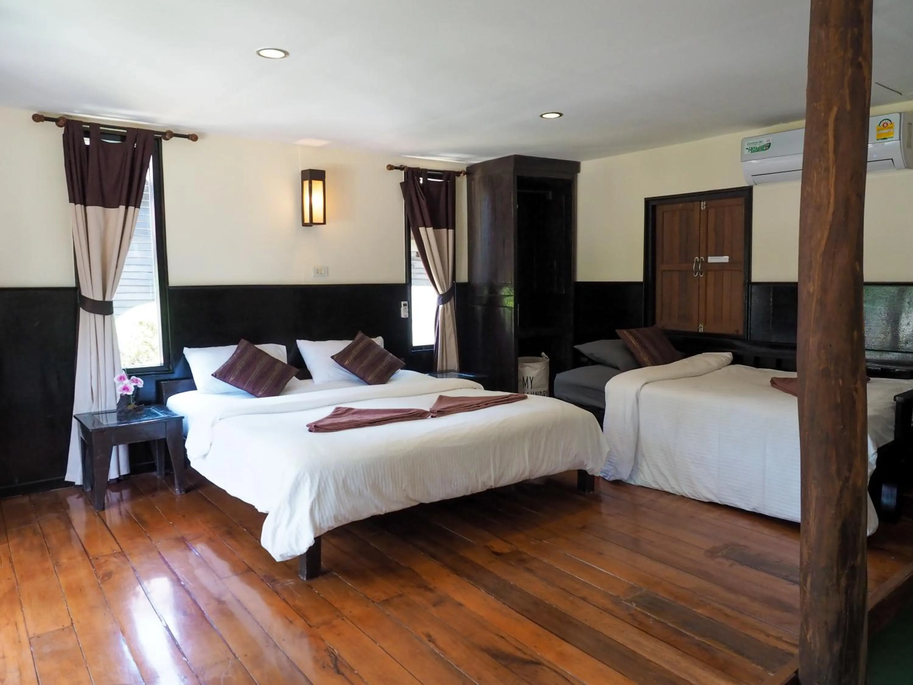 Bed in Mook Lanta Eco Resort