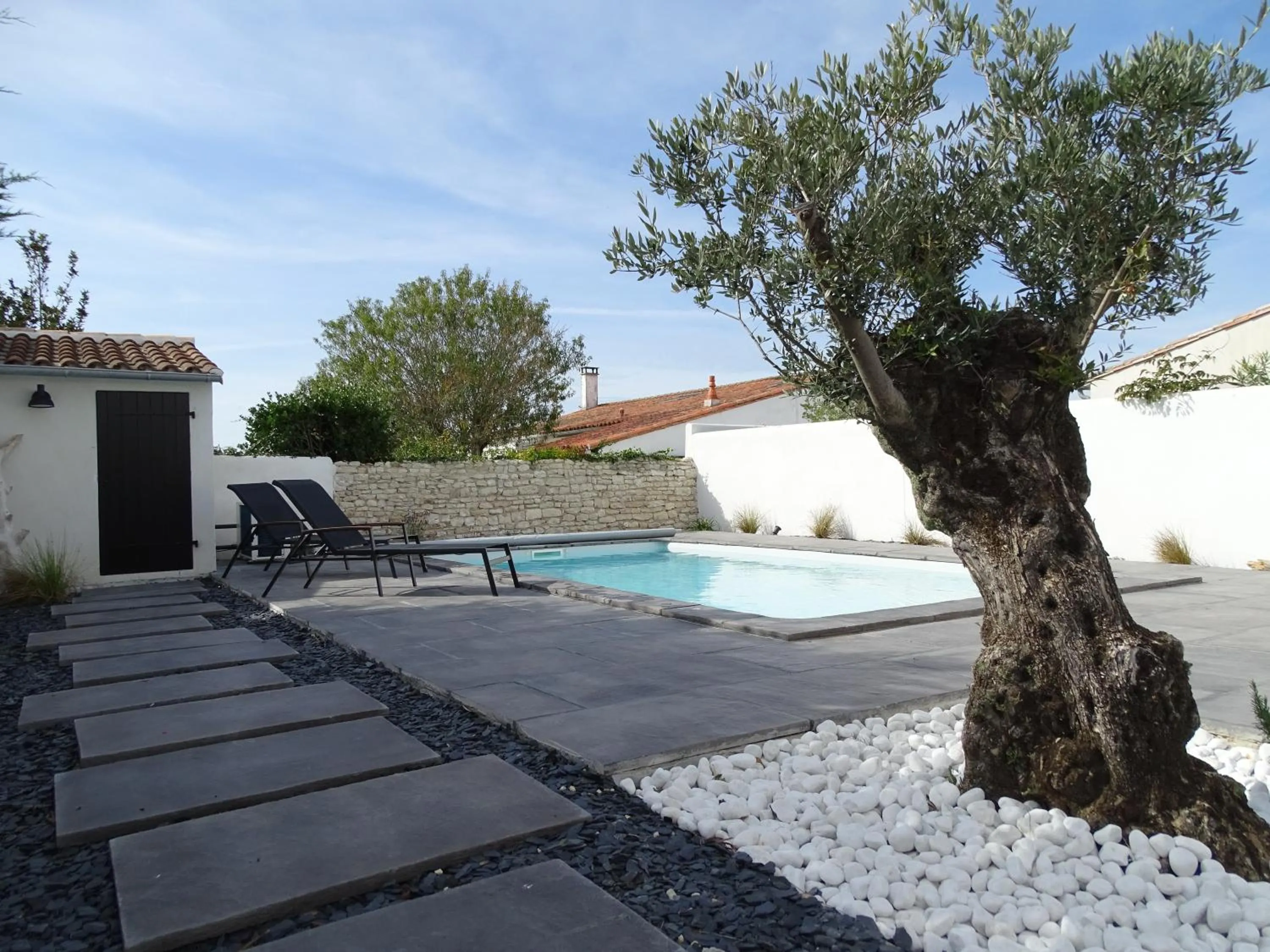 Swimming pool in Maison Bel-Air
