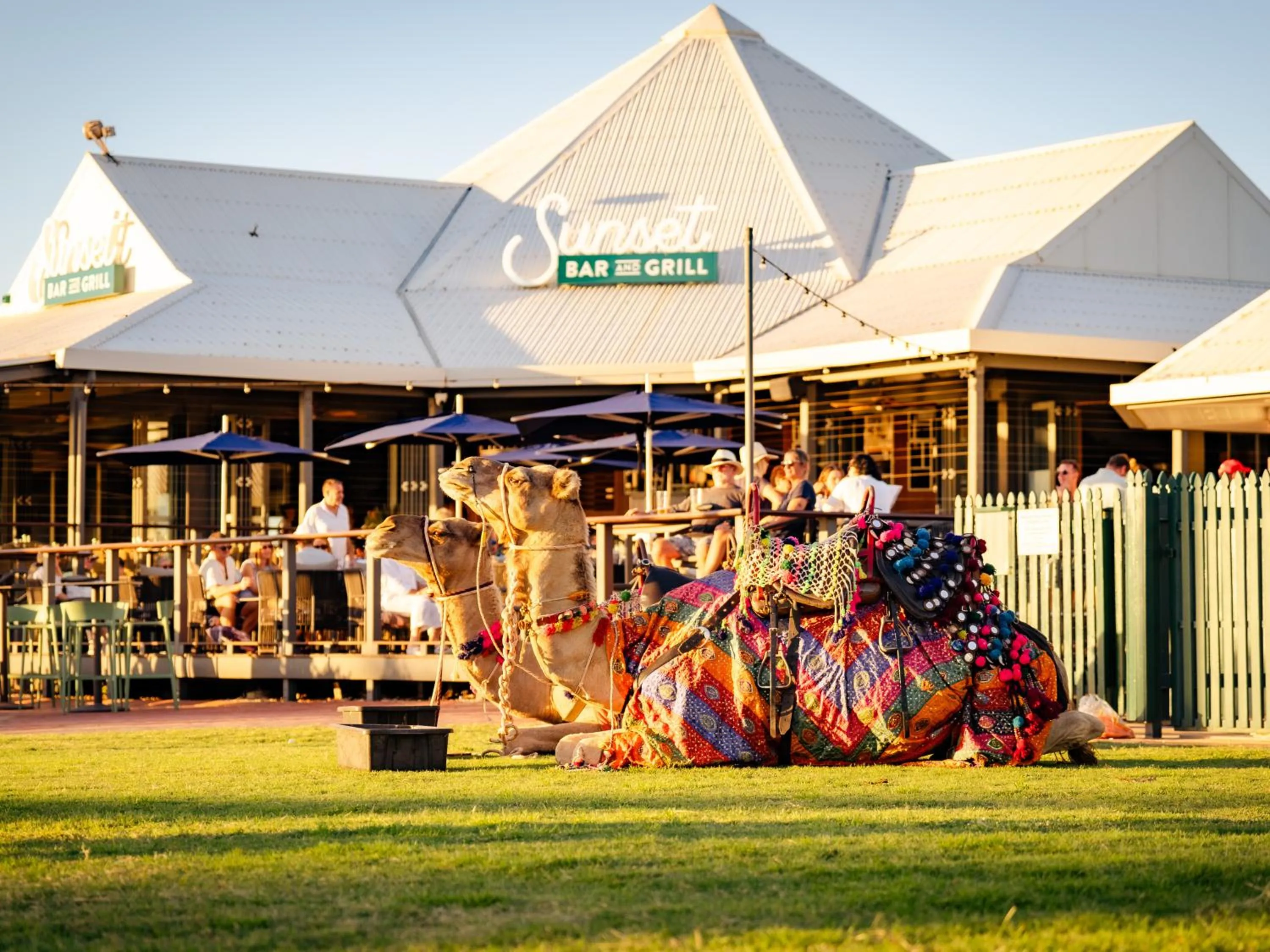 Lounge or bar in Cable Beach Club Resort & Spa