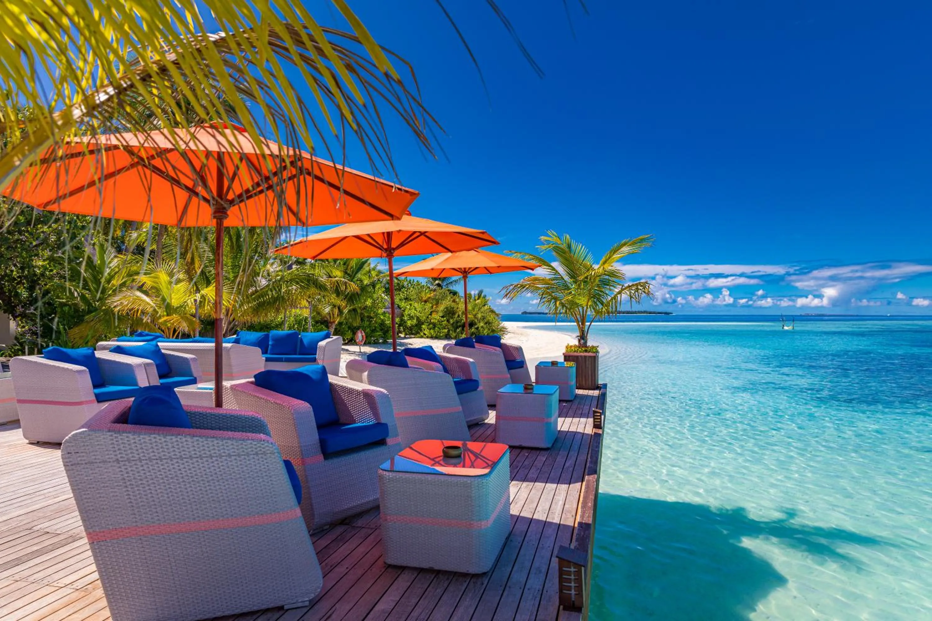 Restaurant/places to eat in Sun Siyam Vilu Reef with Free Transfer