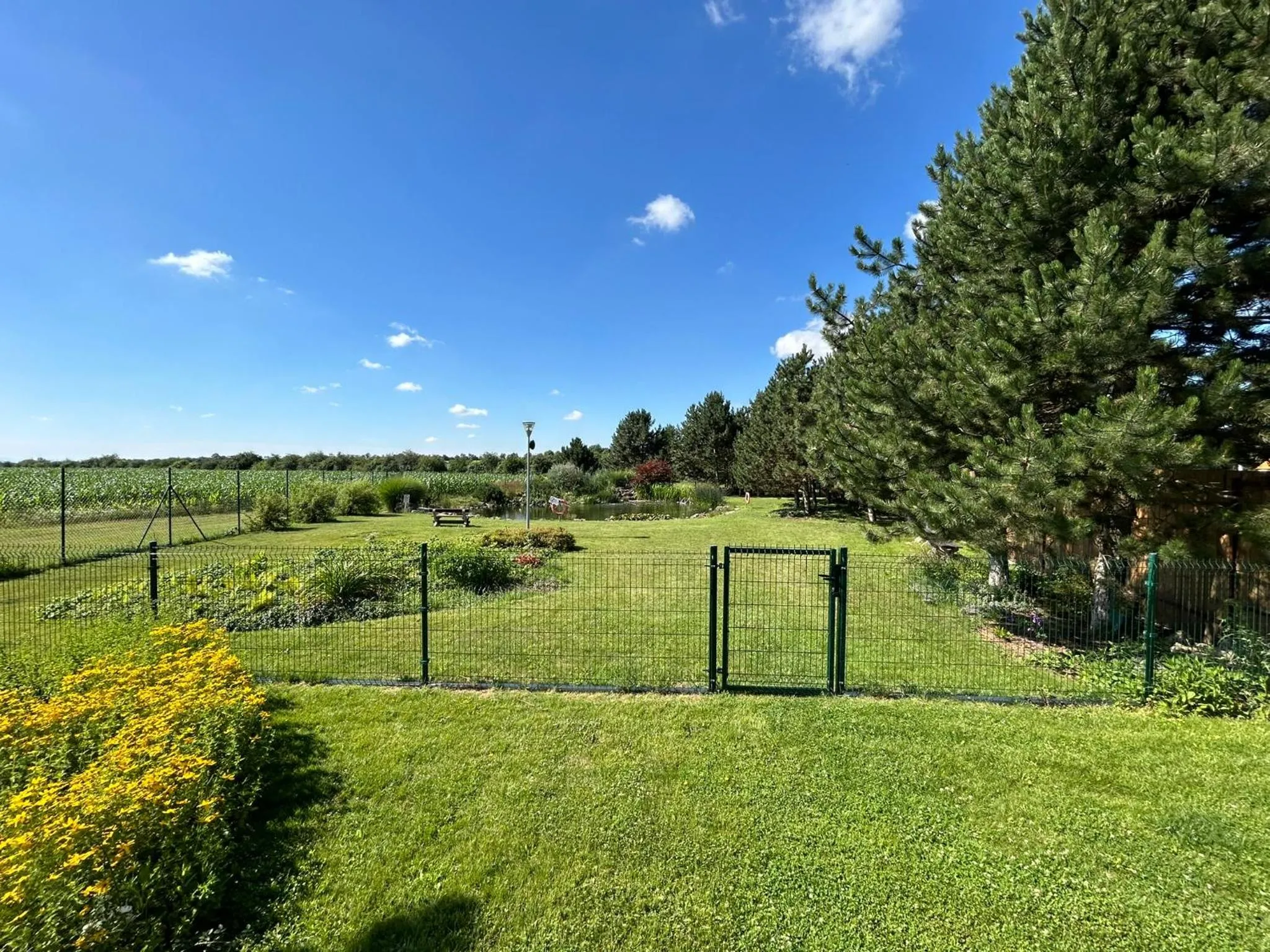 Garden in Garni hotel Celnice