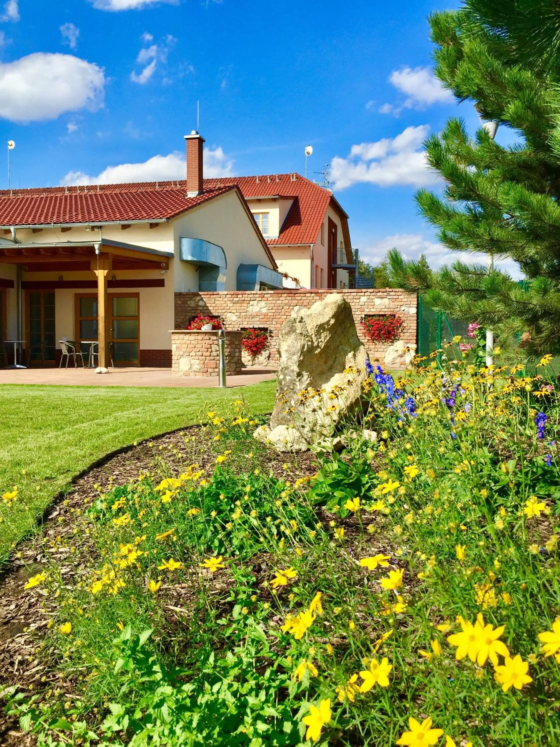 Garden in Garni hotel Celnice