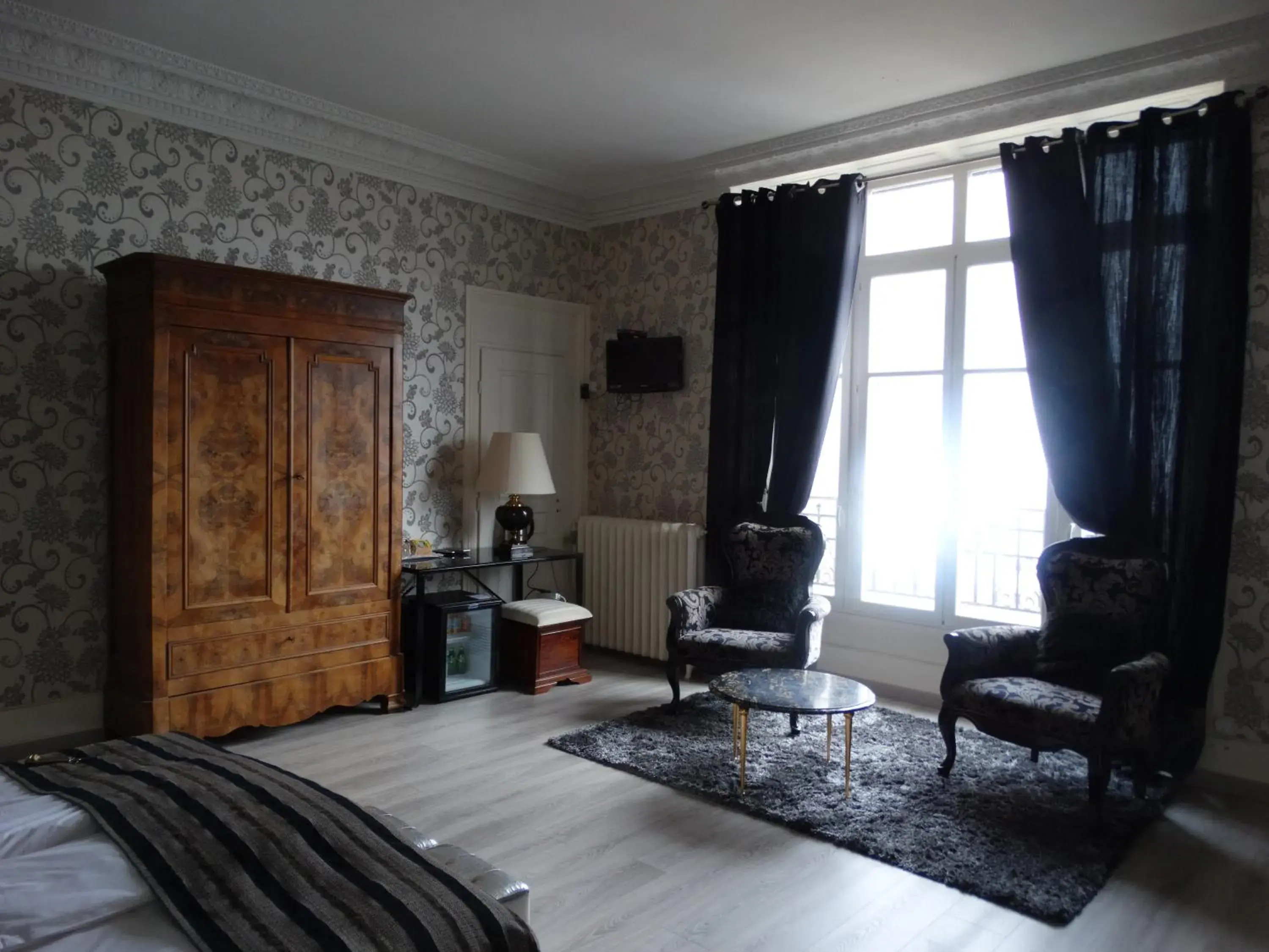 Superior Double Room in Le Belvedere des Remparts Superior Double Room in Le Belvedere des Remparts