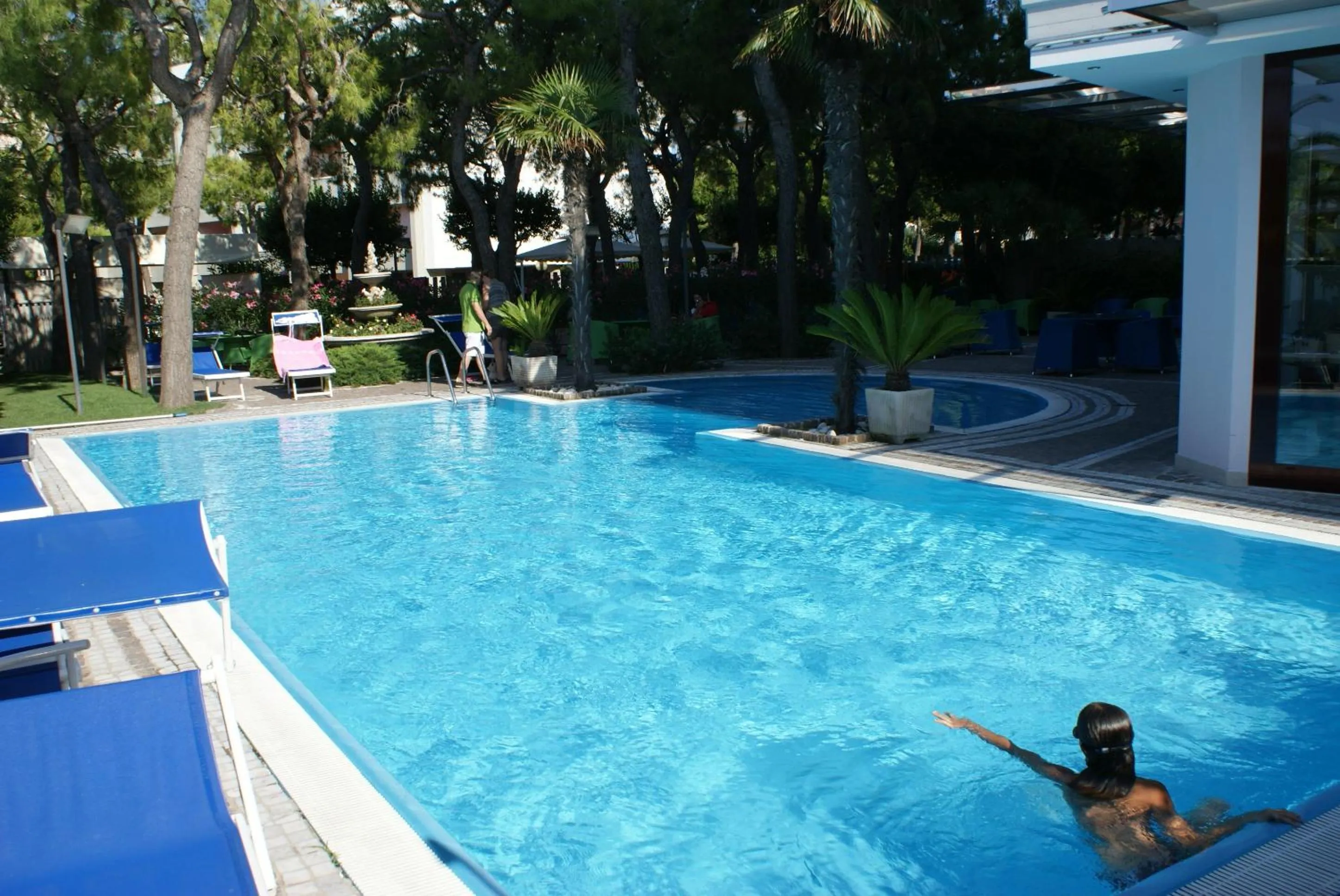 Facade/entrance in Hotel Sporting