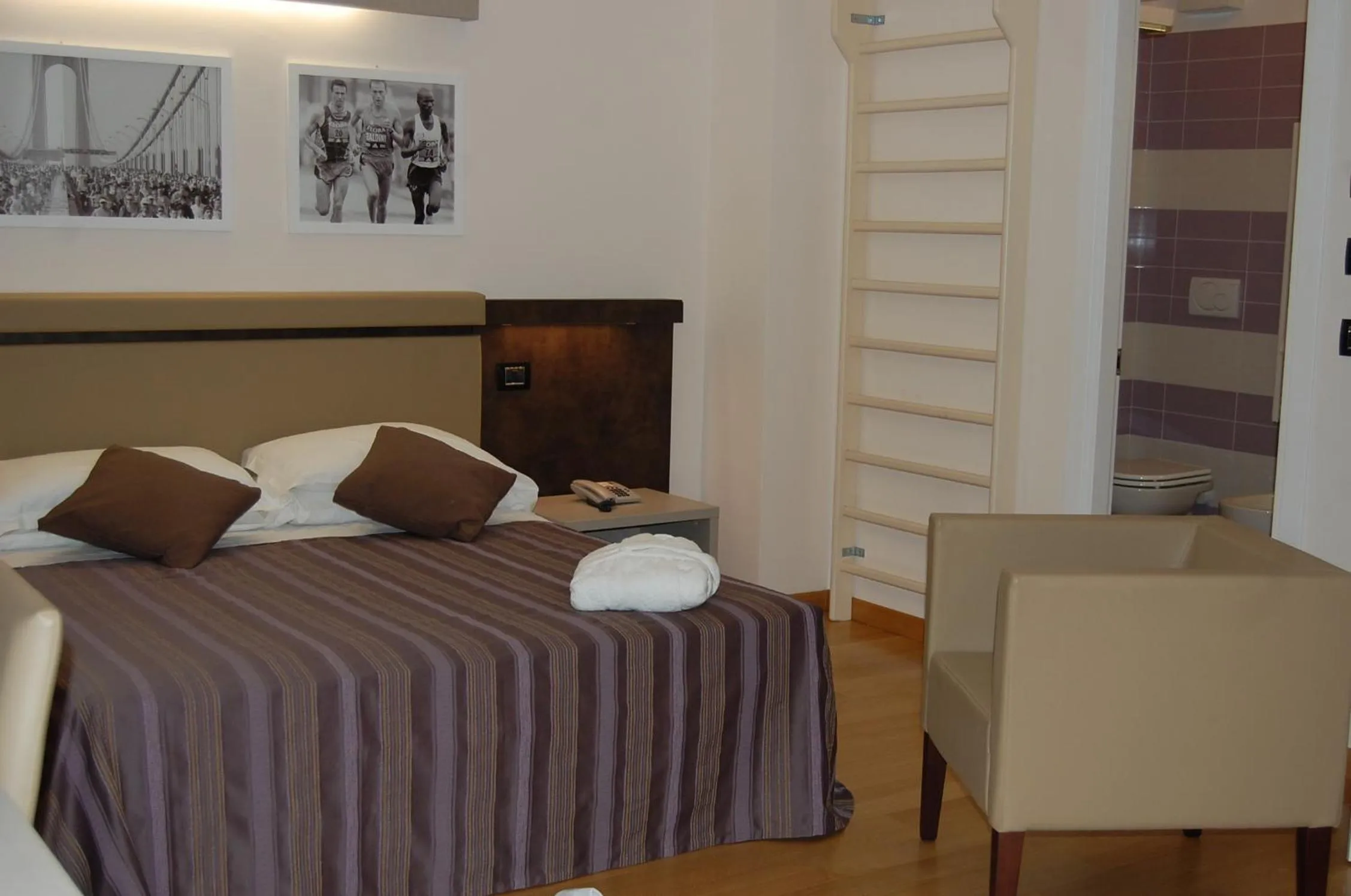 Bed in Hotel Sporting