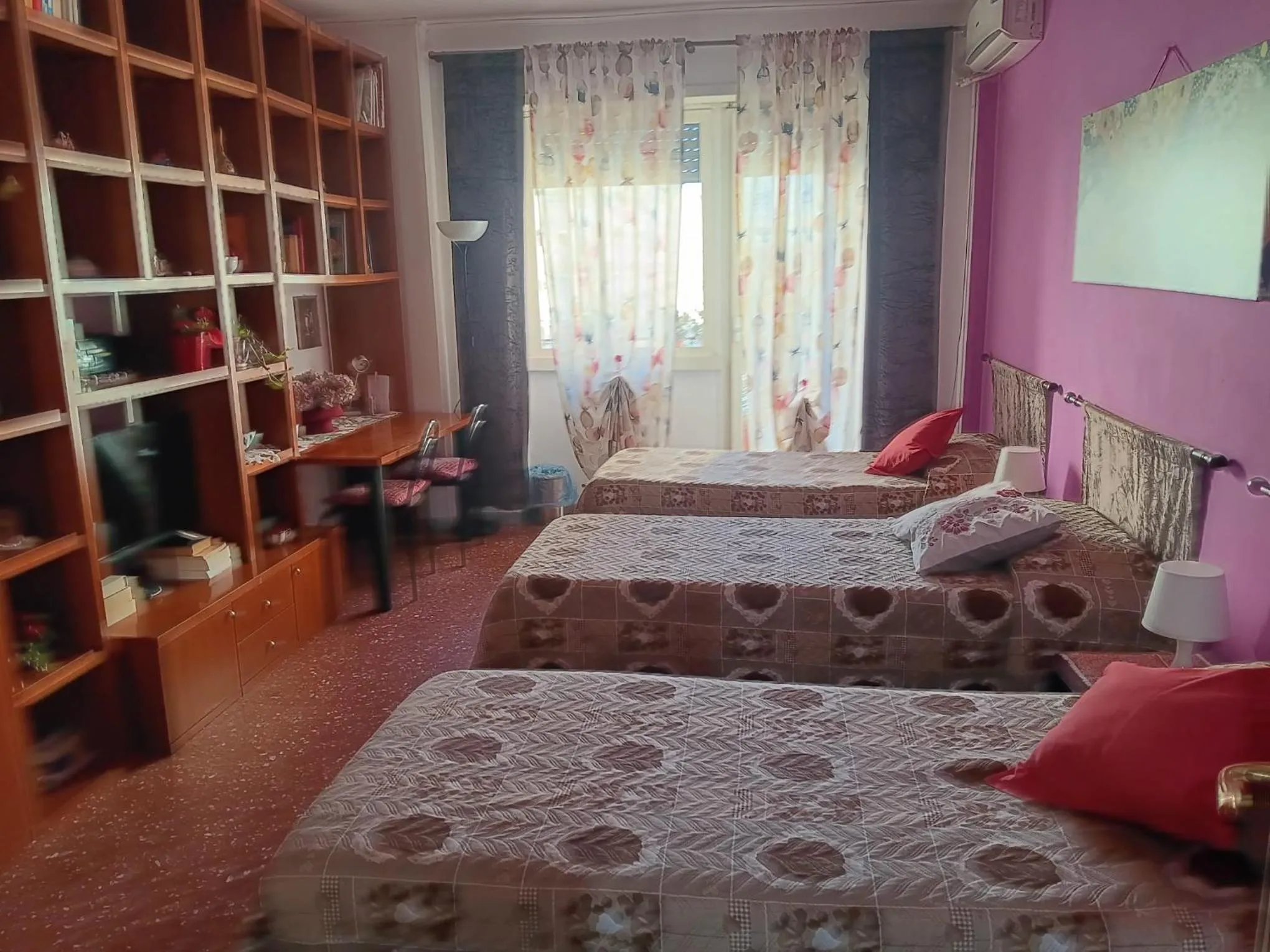 Bed in Cosmopolitan B&B