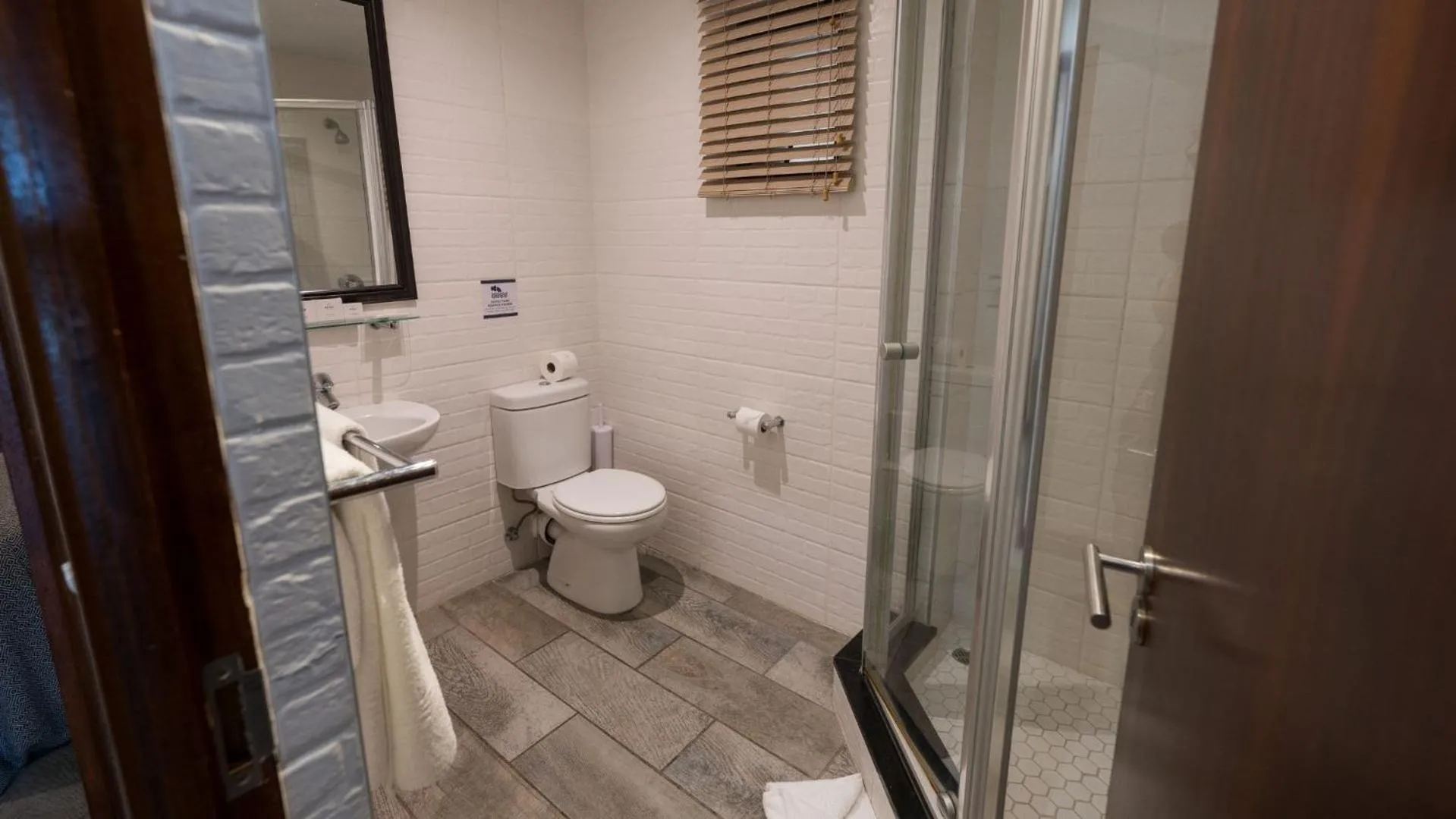 Toilet in ANEW Hotel Ocean Reef Zinkwazi