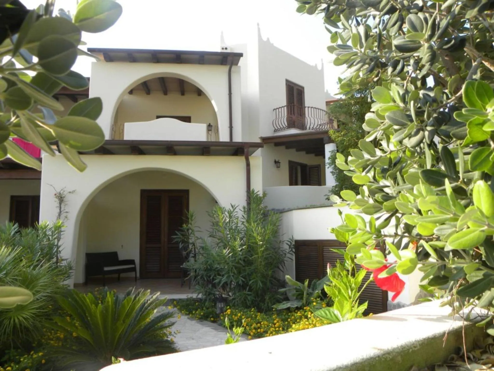 Facade/entrance in Hotel Borgo Eolie