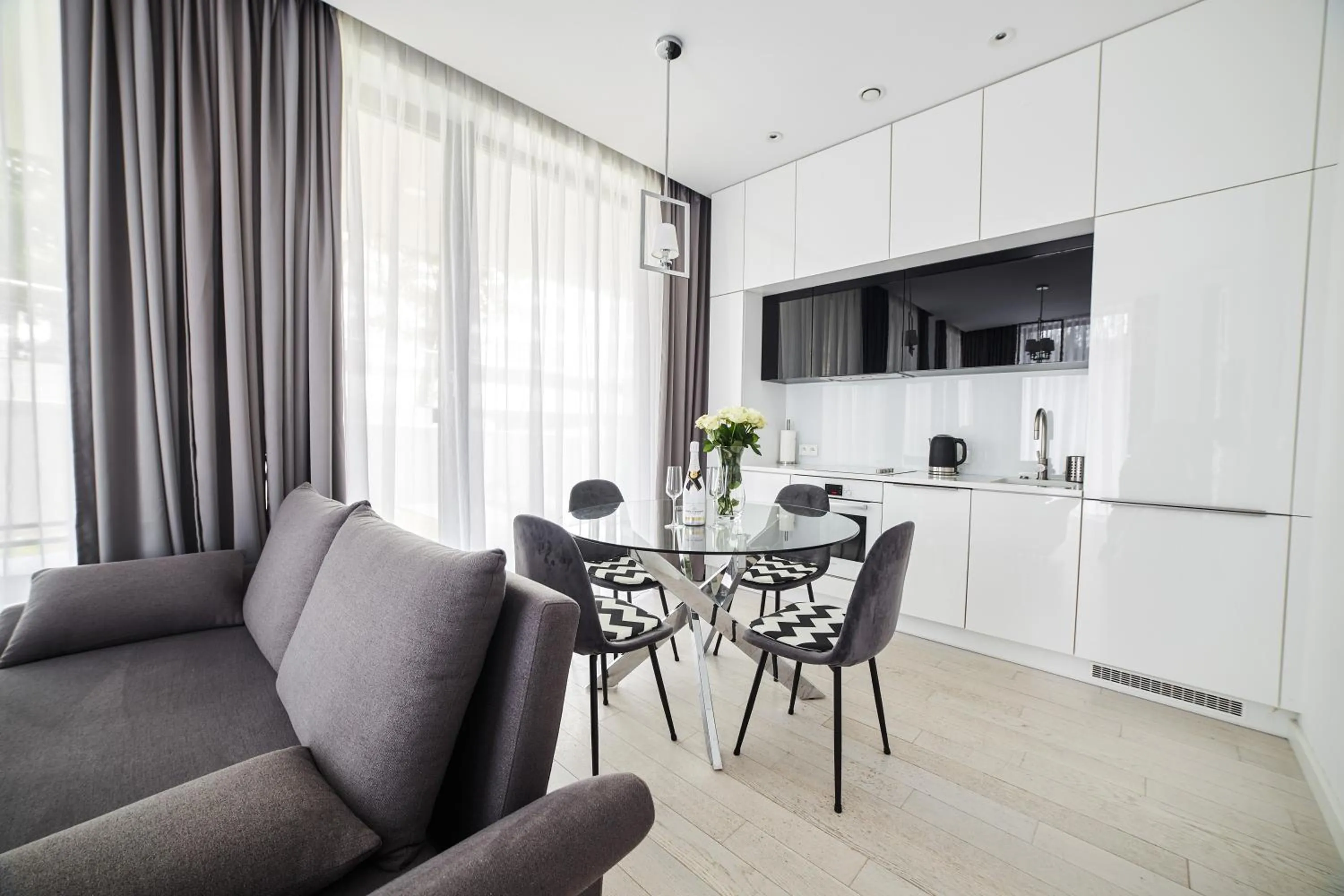 Kitchen or kitchenette in Dune Beach Resort