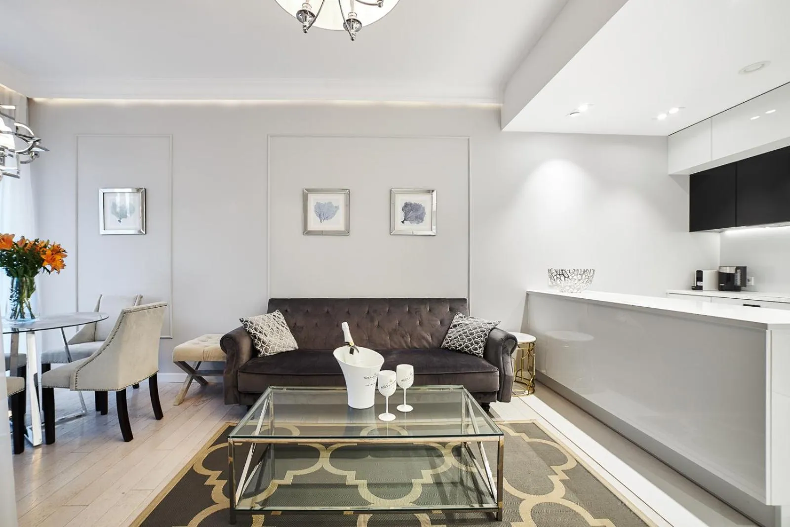 Kitchen or kitchenette in Dune Beach Resort