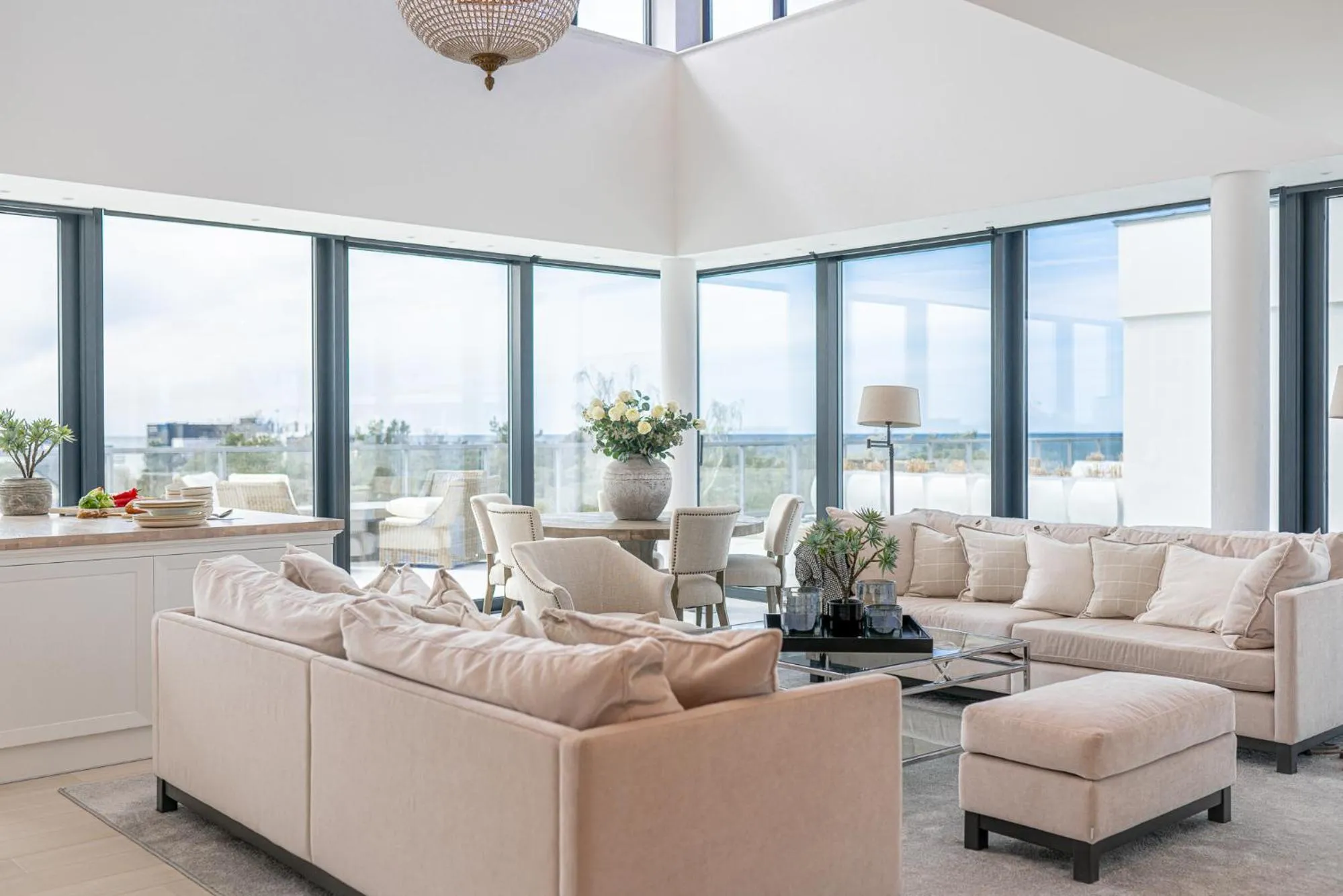 Kitchen or kitchenette in Dune Beach Resort