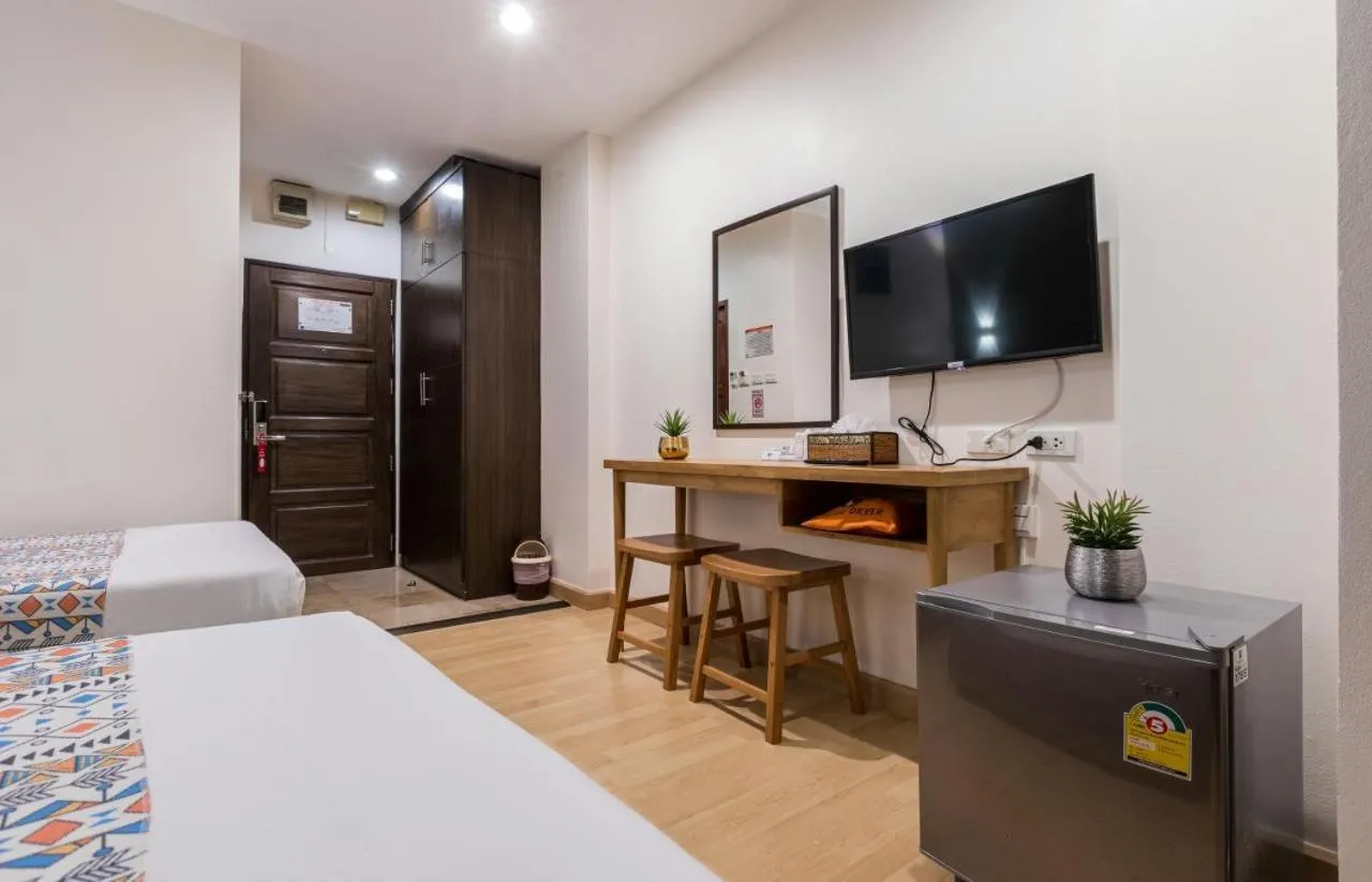 Guests, Bed in 24@Home Hotel