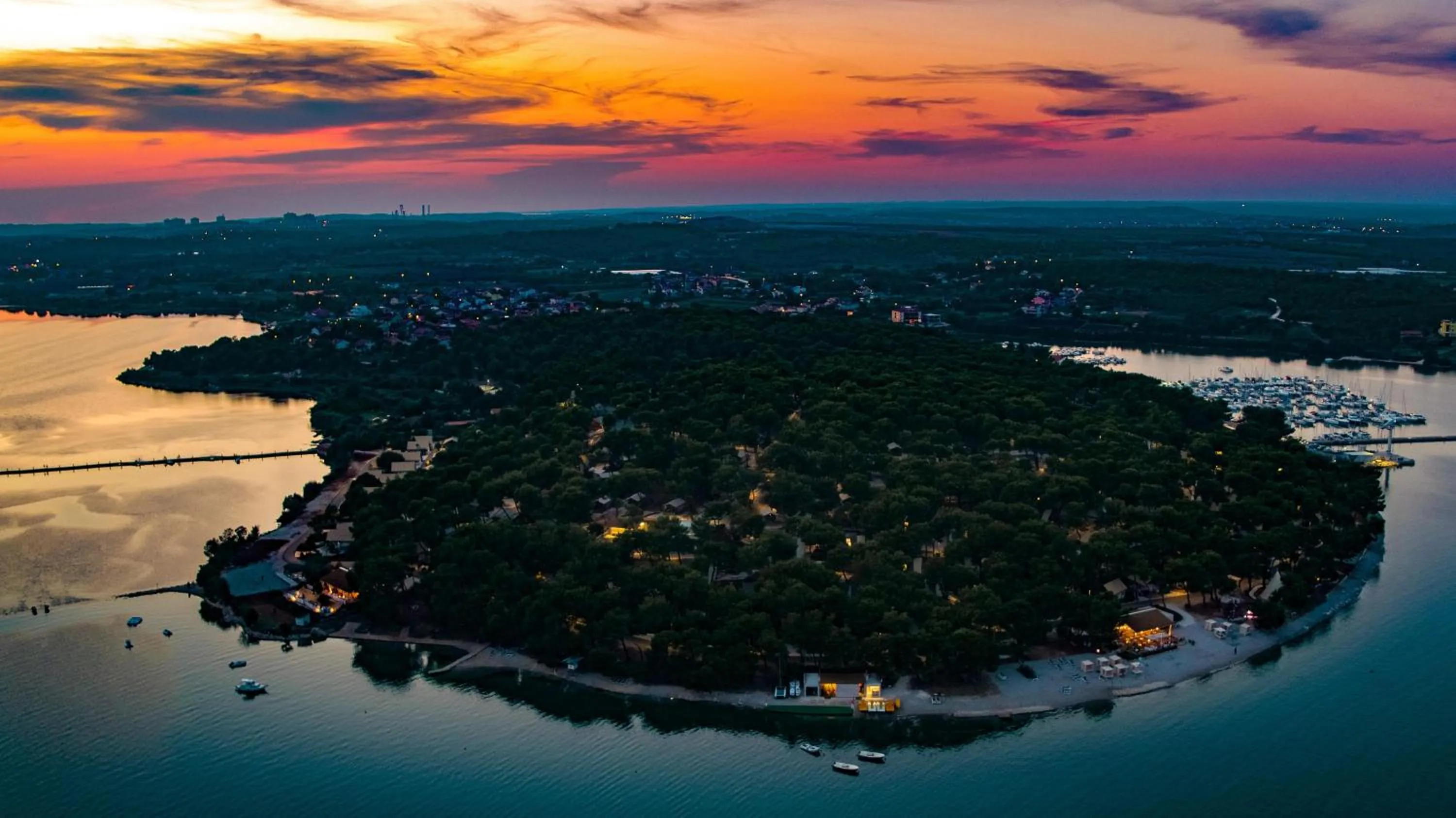 Property building in Arena One 99 Glamping