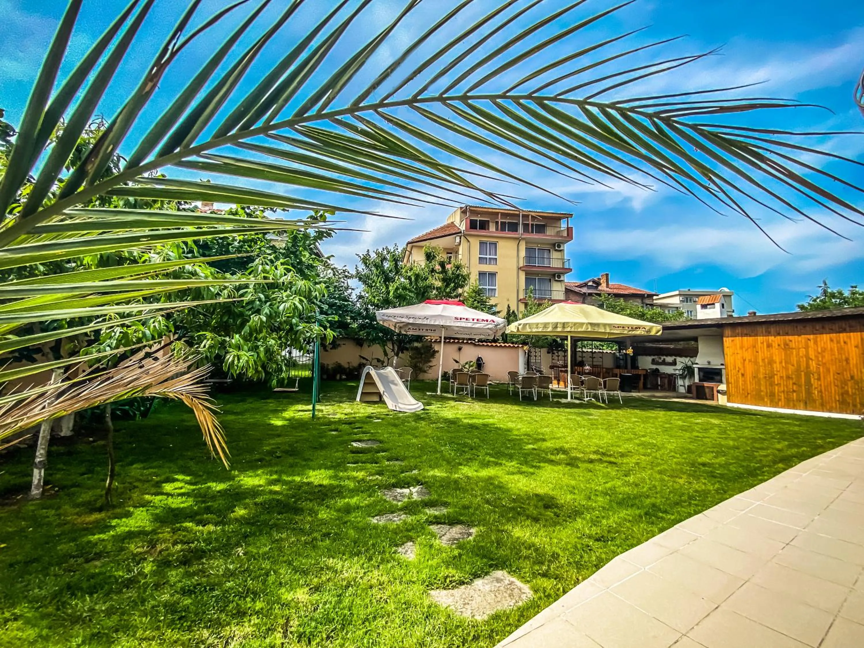 Vanessa Family Hotel