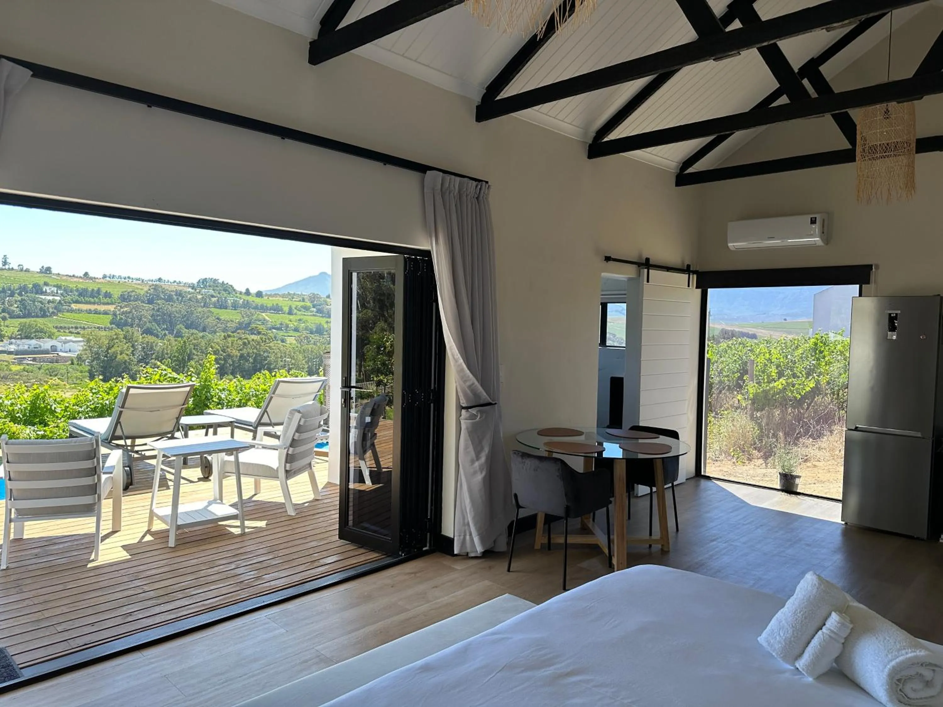 Bed in The Log Collective