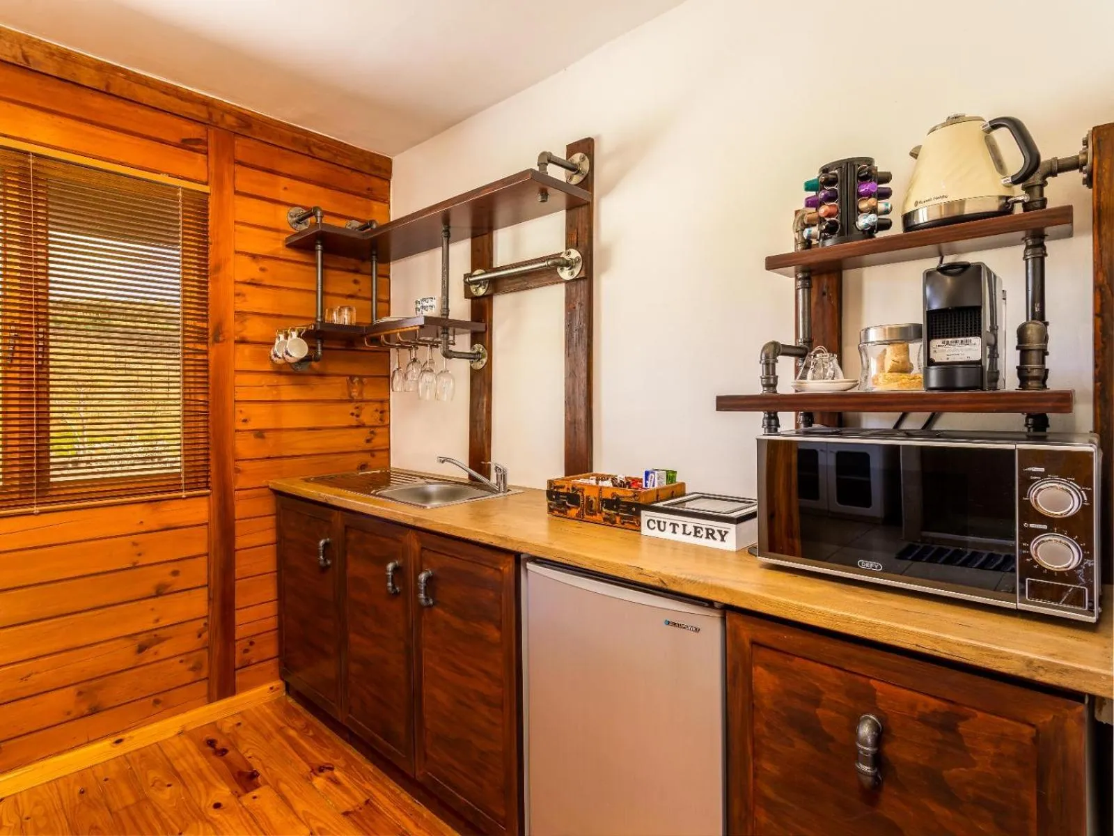 Kitchen or kitchenette in The Log Collective