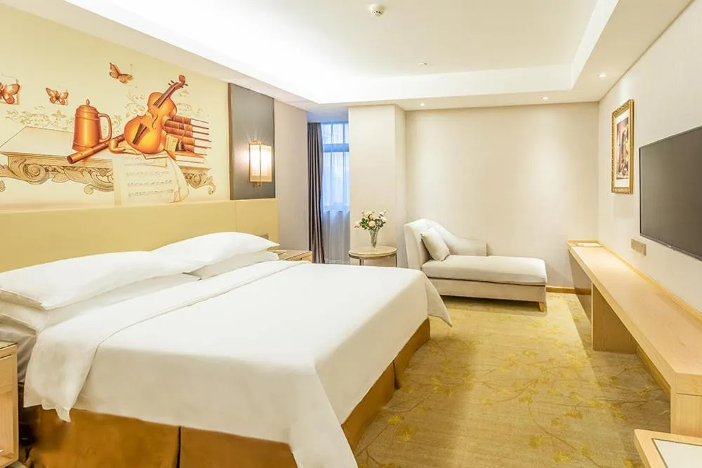 Bed in Vienna International Hotel Guangdong Zhengjiang Renming Avenue Middle Road