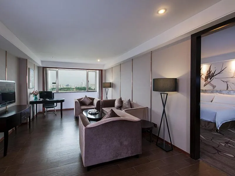 Bed in Vienna International Hotel Shantou Chenghai Waisha Bridge