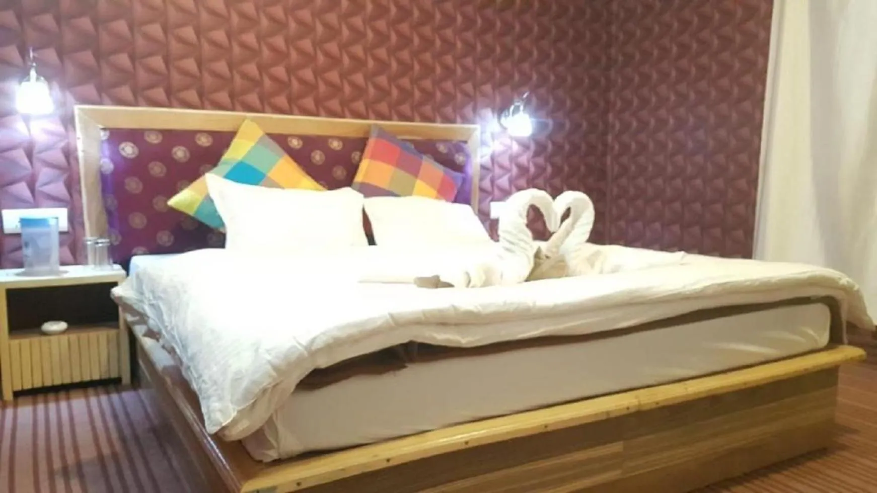 Bed in Wooden Nest Cottage Hunder, Nubra Valley