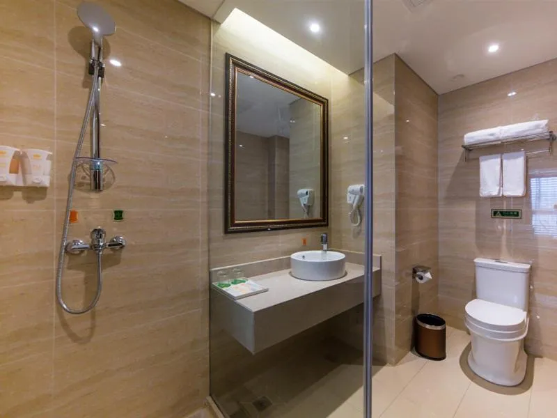 Vienna Hotel Songjiang Wanda Guangfulin Road