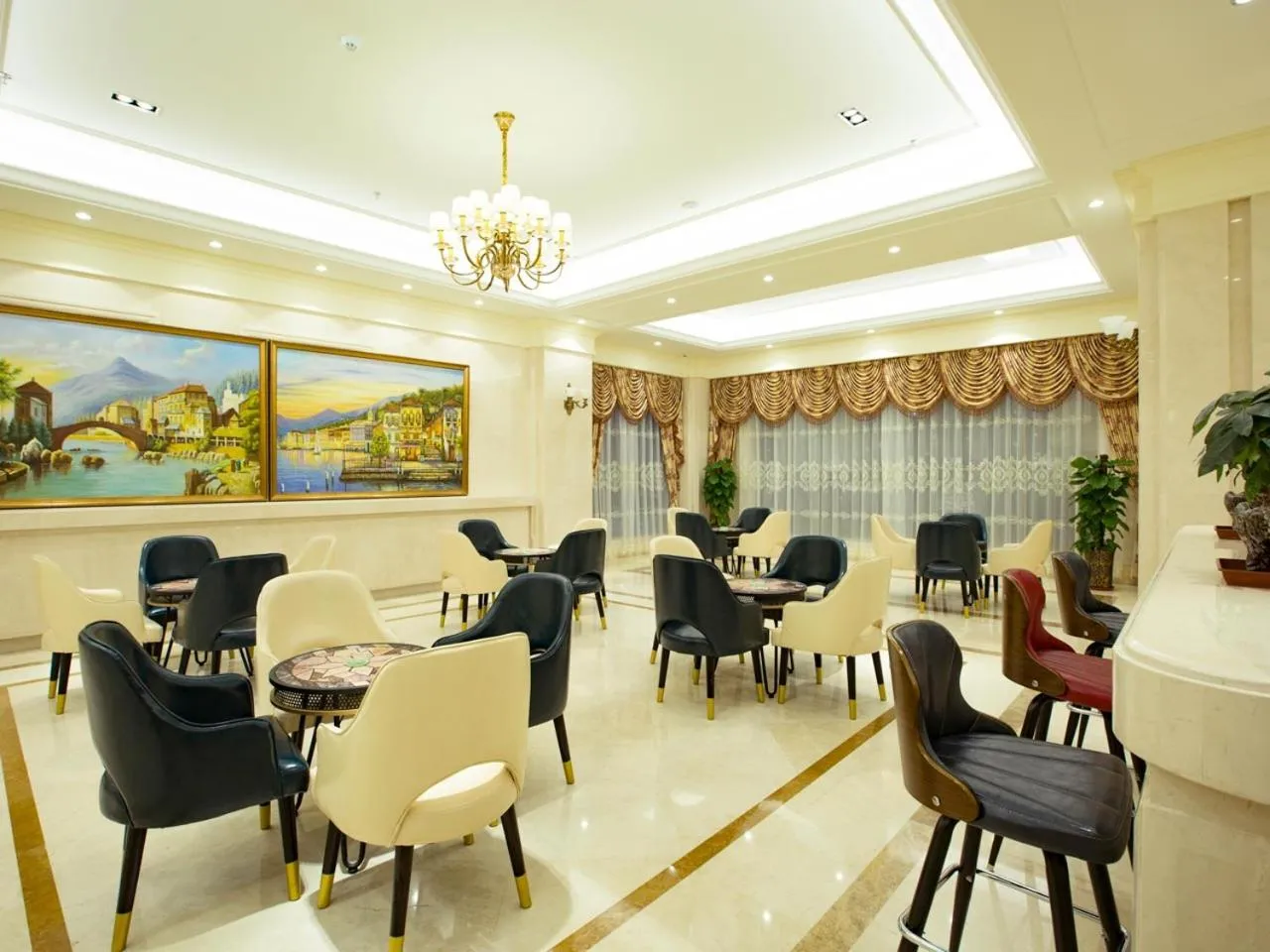 Vienna International Hotel Xian High Technology Road