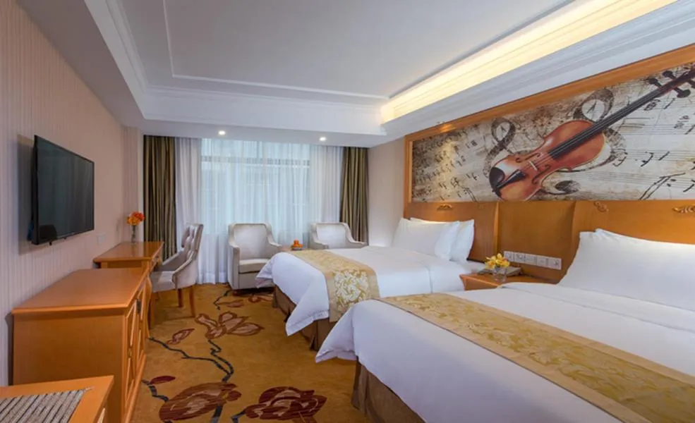 Bed in Vienna Hotel Dongguan Songshanhu Huawei