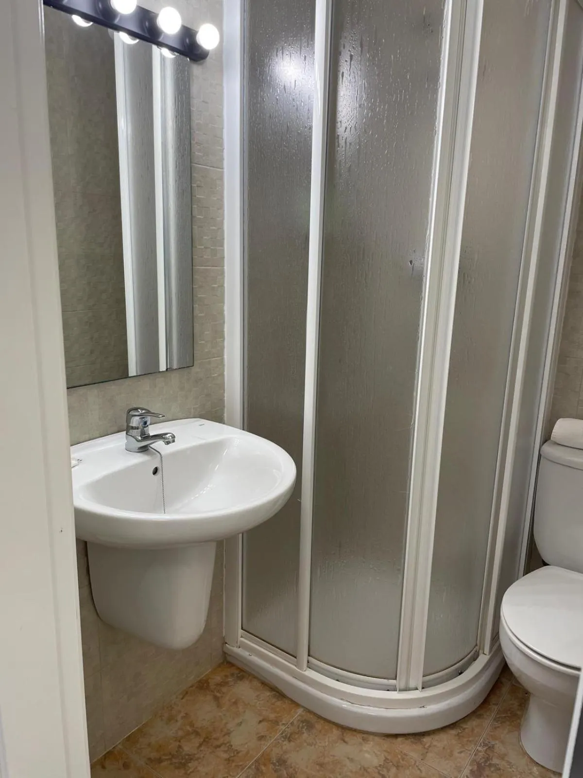 Bathroom in Hotel Blason Junior