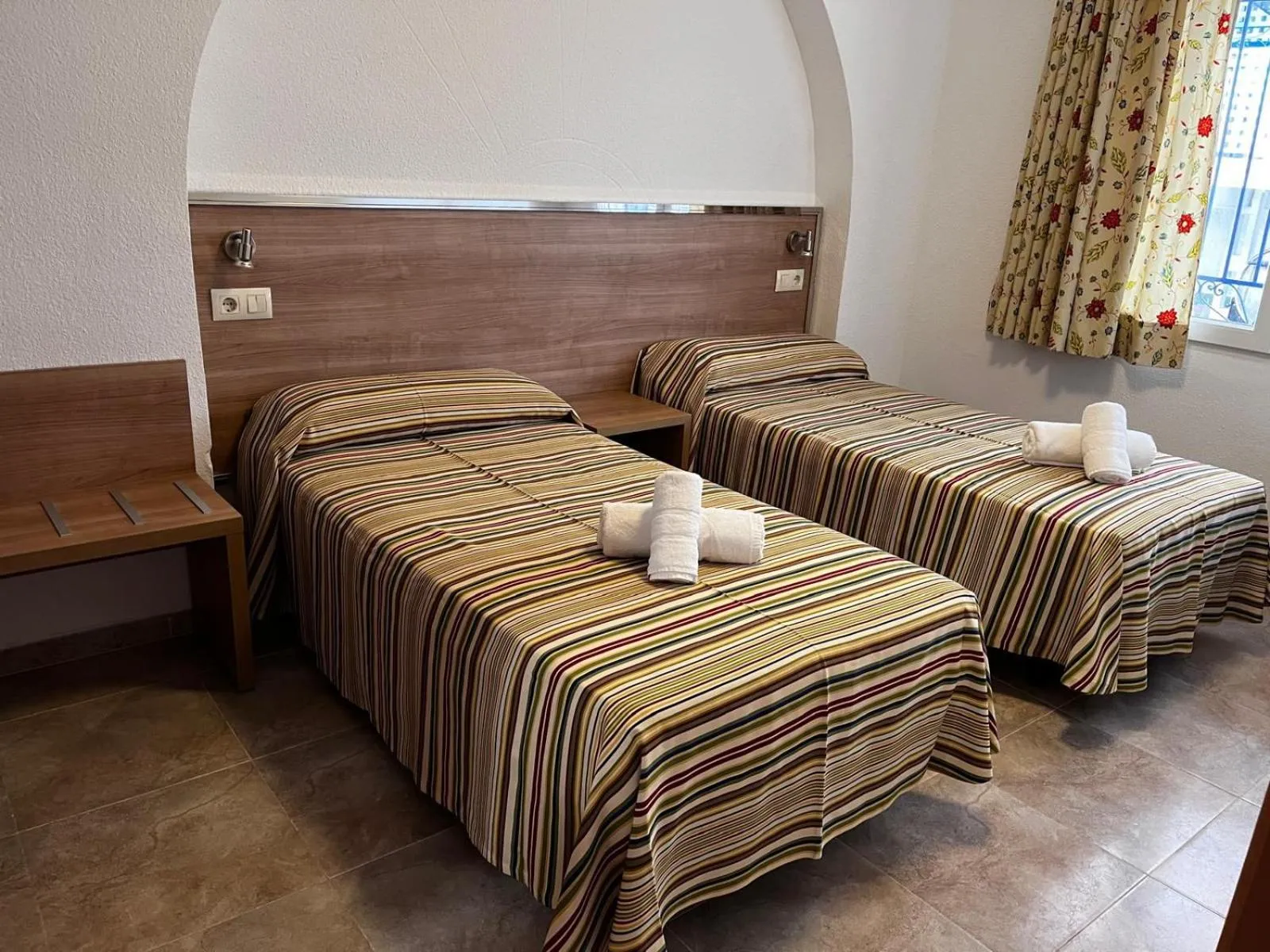 Photo of the whole room, Bed in Hotel Blason Junior