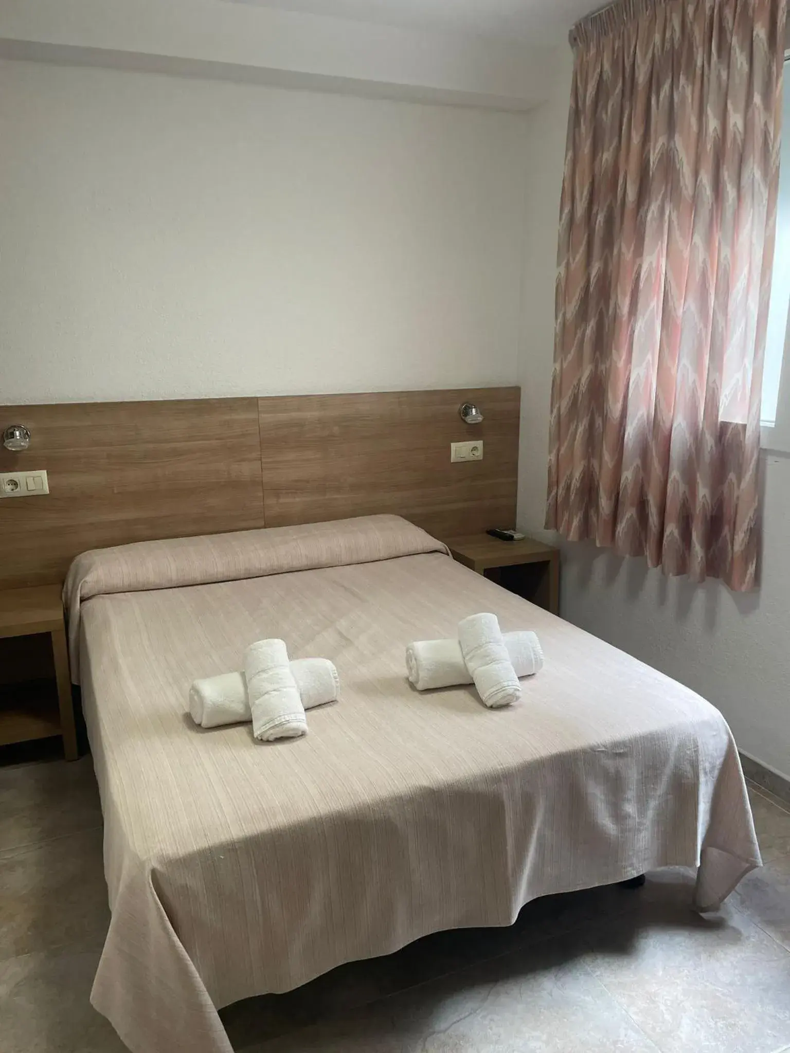 Photo of the whole room, Bed in Hotel Blason Junior Photo of the whole room, Bed in Hotel Blason Junior