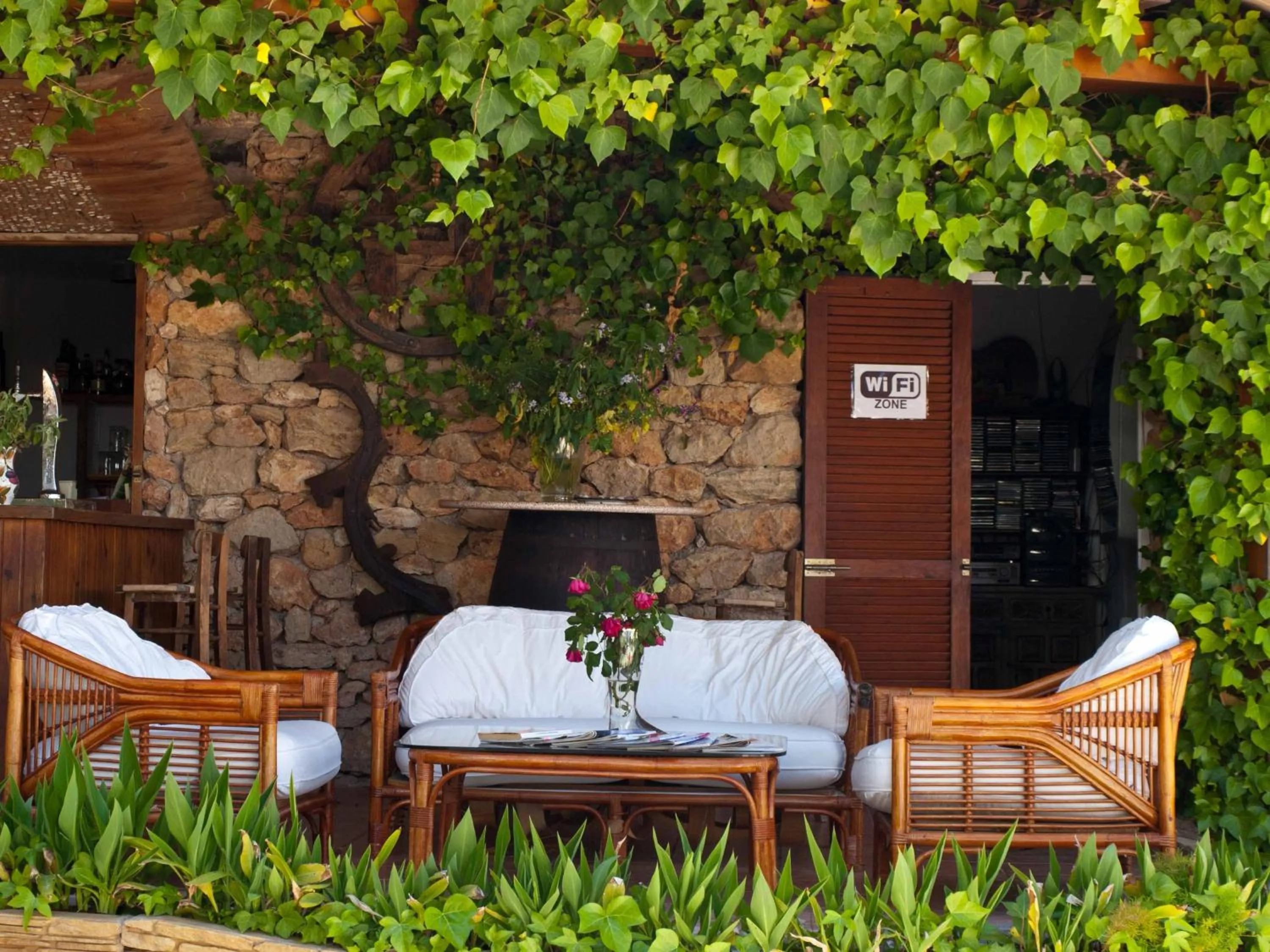 Lounge or bar in Hotel Club Can Jordi