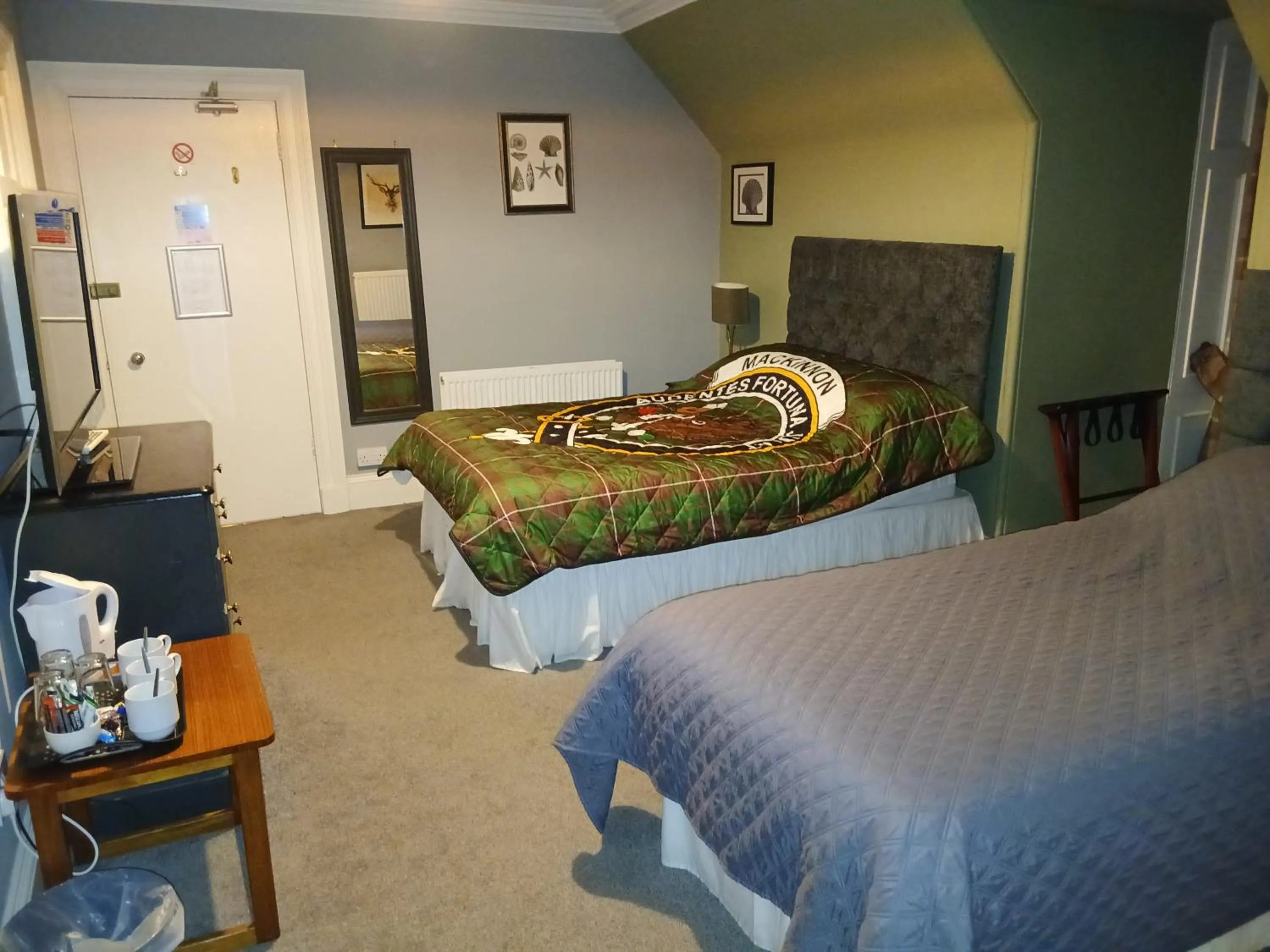 Bedroom, Bed in Greenland House B&B