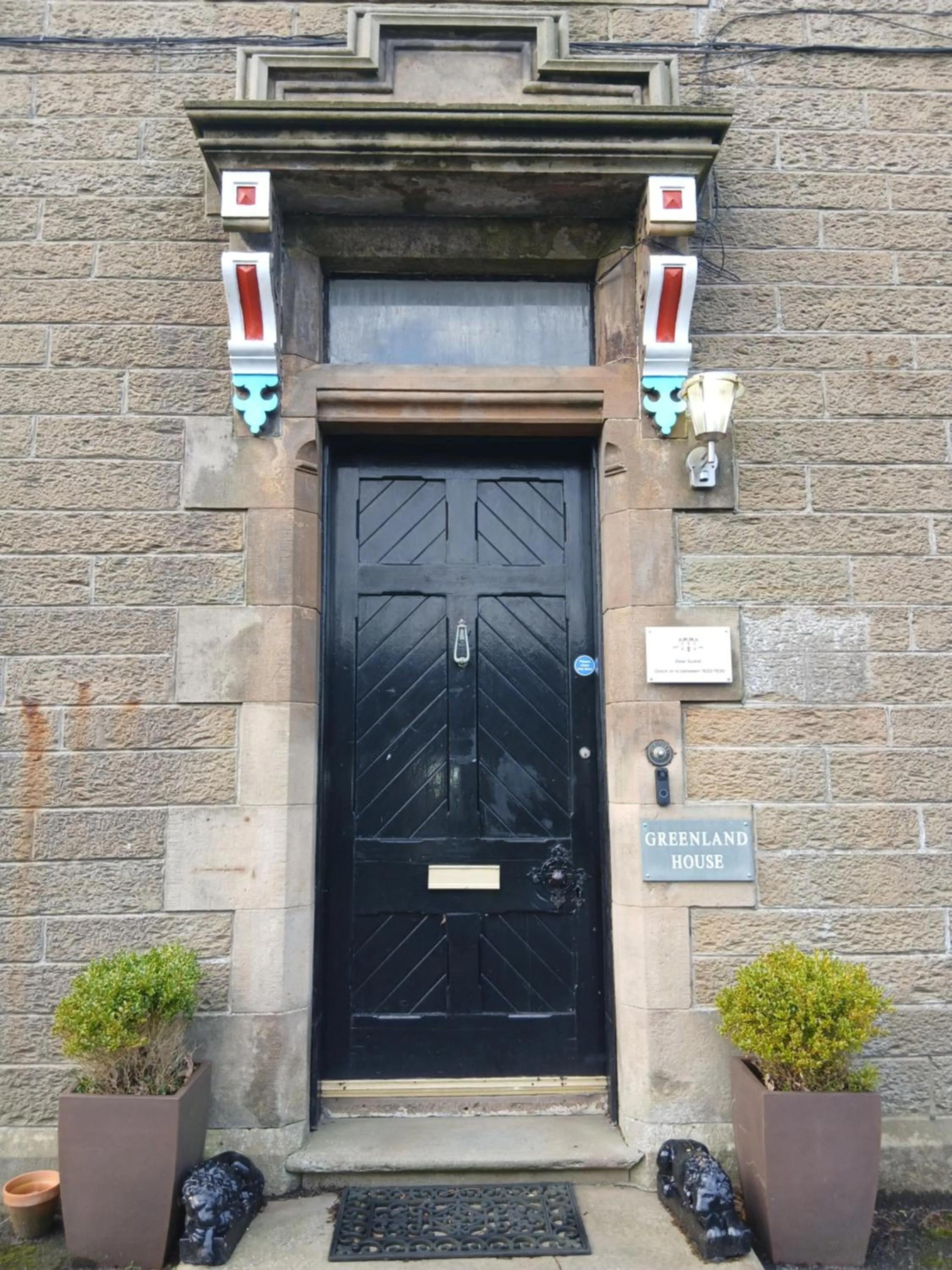 Facade/entrance in Greenland House B&B