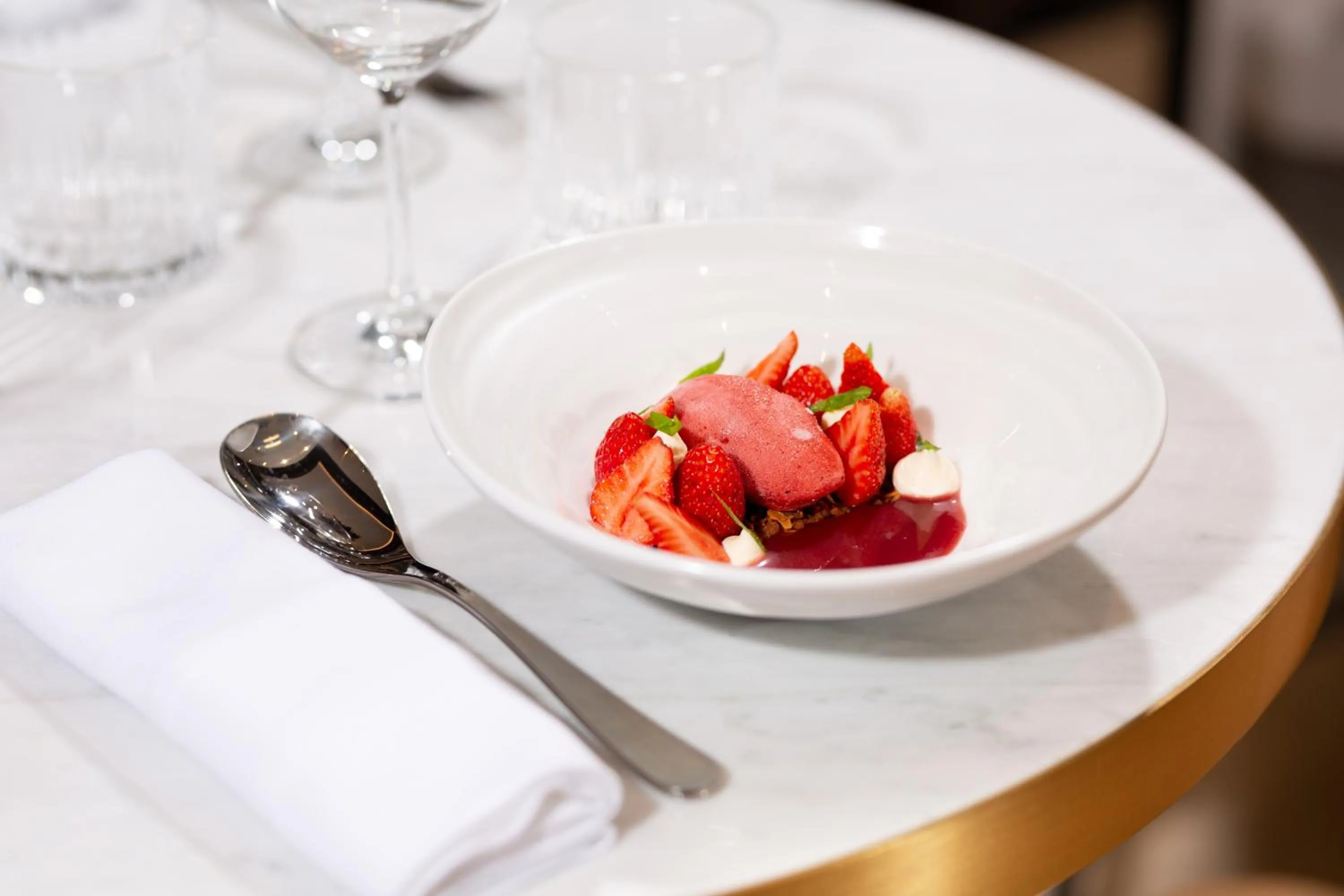 Food and drinks in Hotel Bowmann