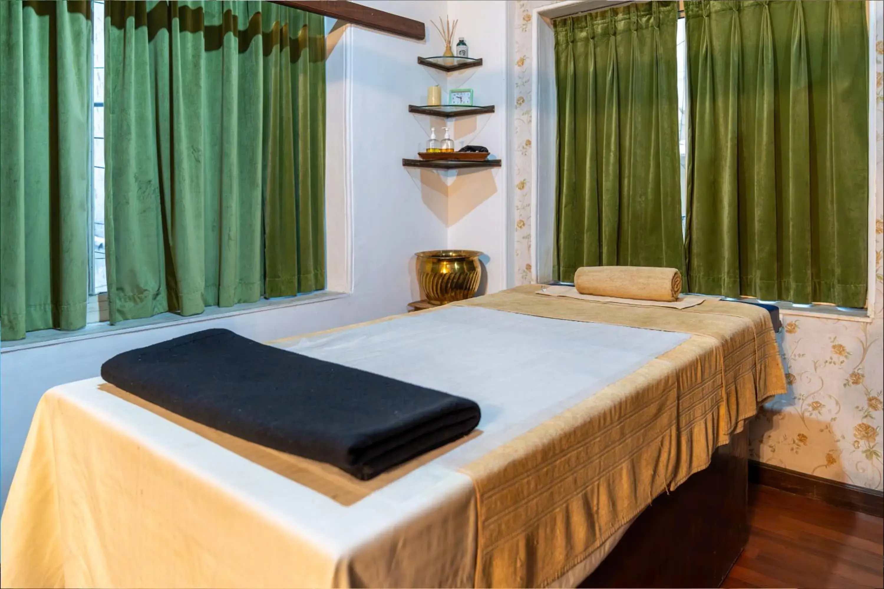 Spa and wellness centre/facilities, Bed in Udaigarh - Udaipur Spa and wellness centre/facilities, Bed in Udaigarh - Udaipur