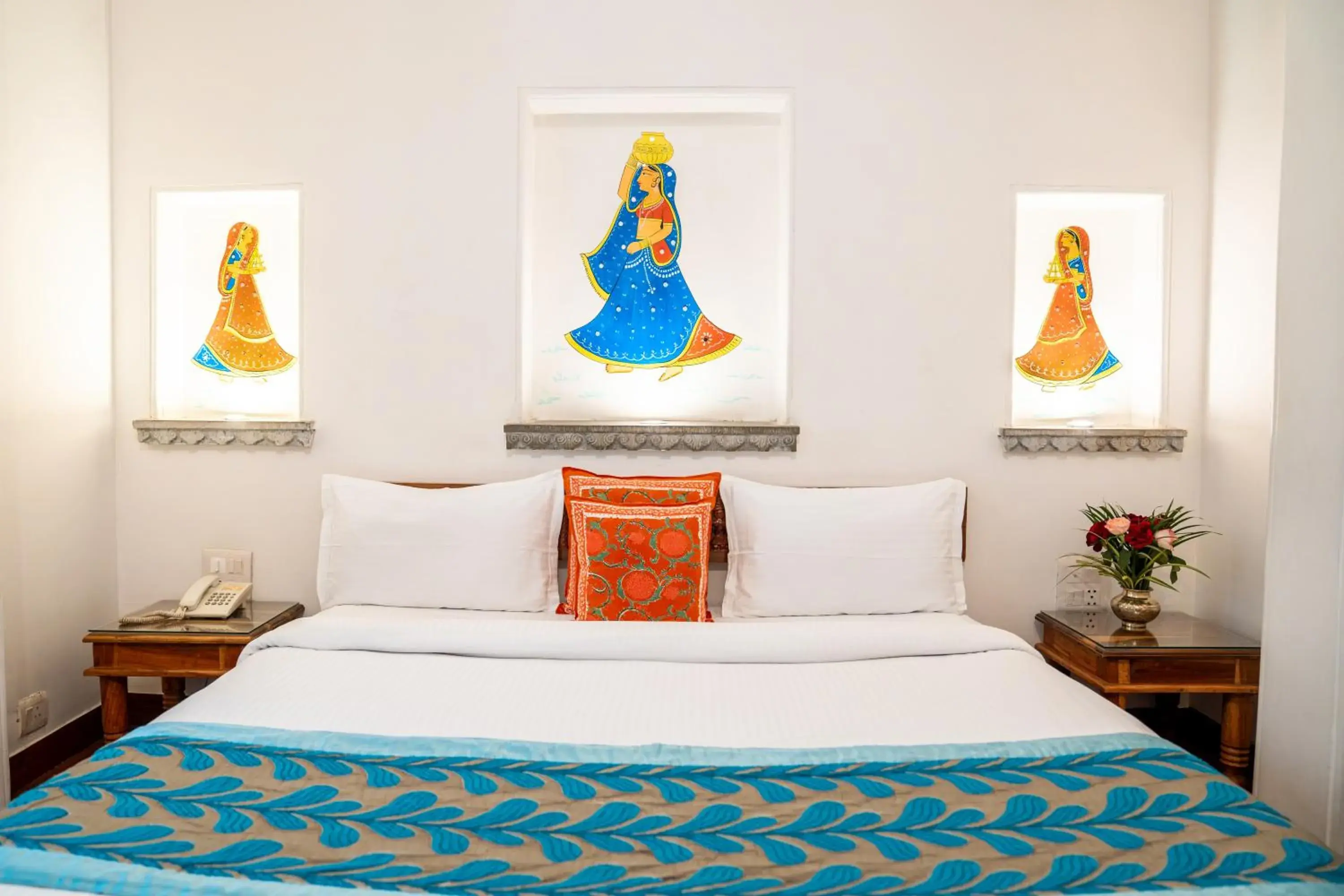 Bed in Udaigarh - Udaipur Bed in Udaigarh - Udaipur