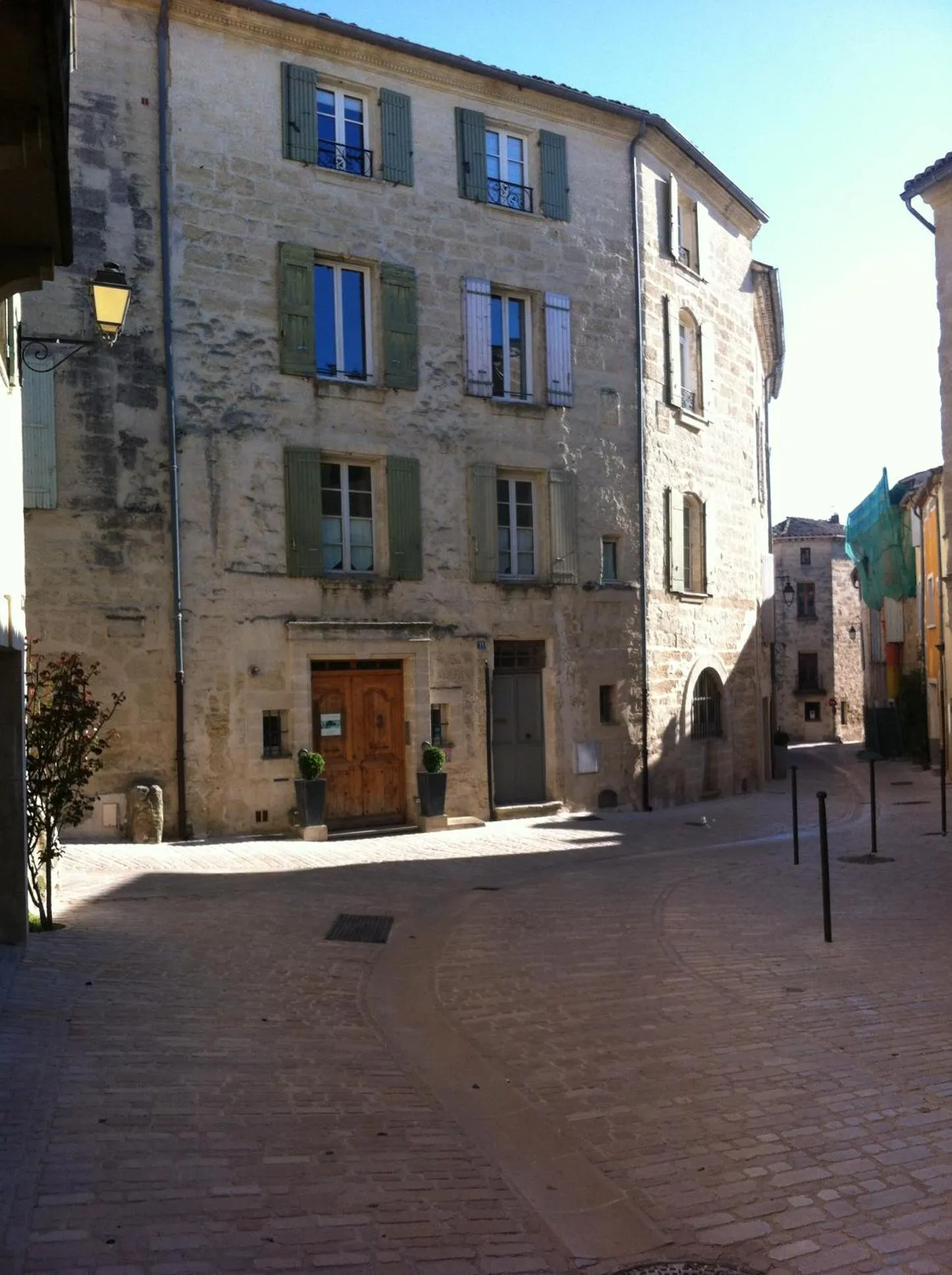 Property building in Maison De La Bourgade