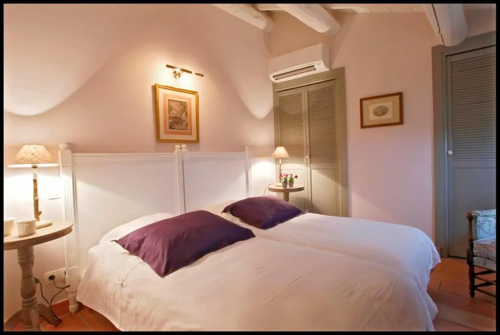 Bed in Maison De La Bourgade