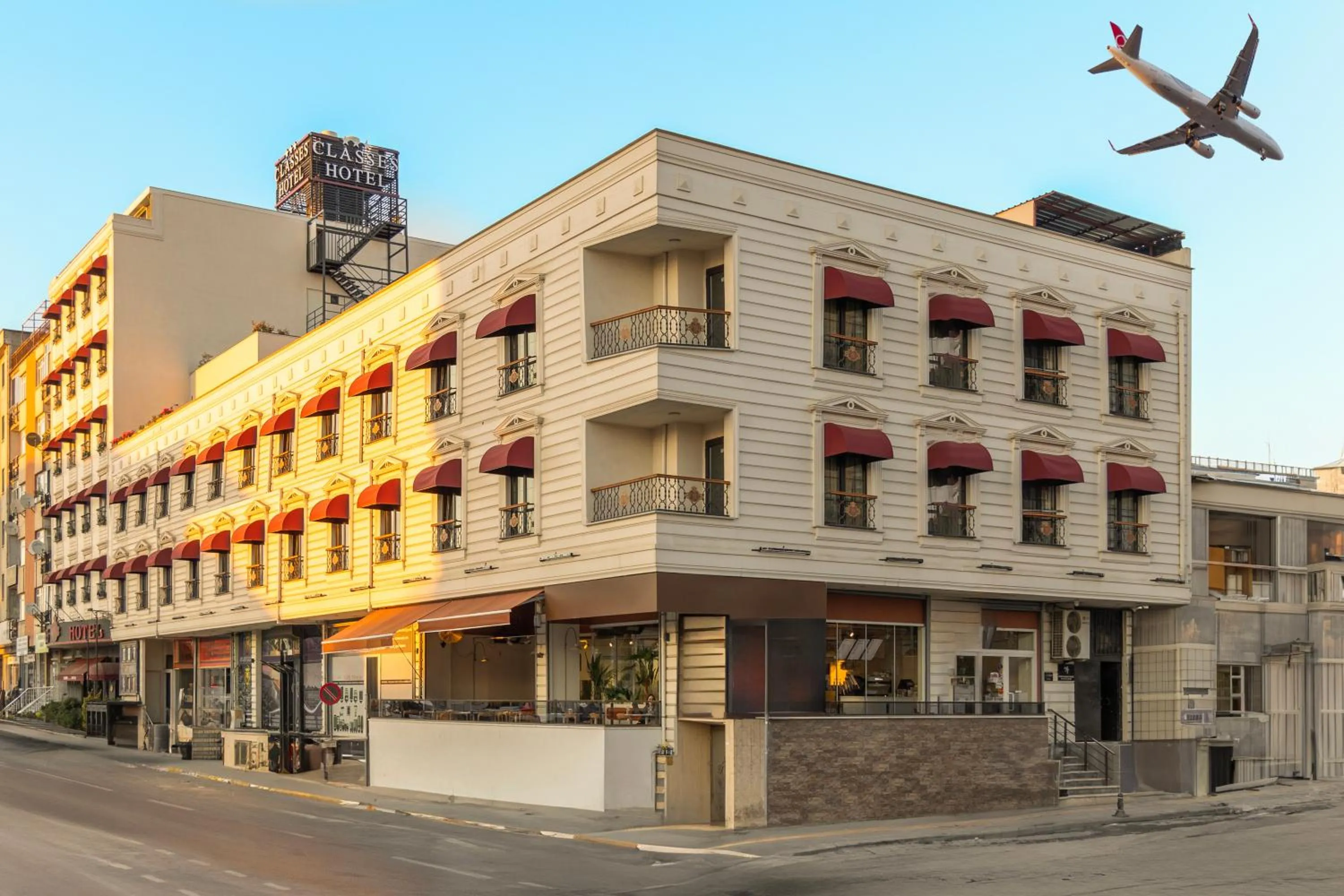 Property building in Classes Hotel Airport