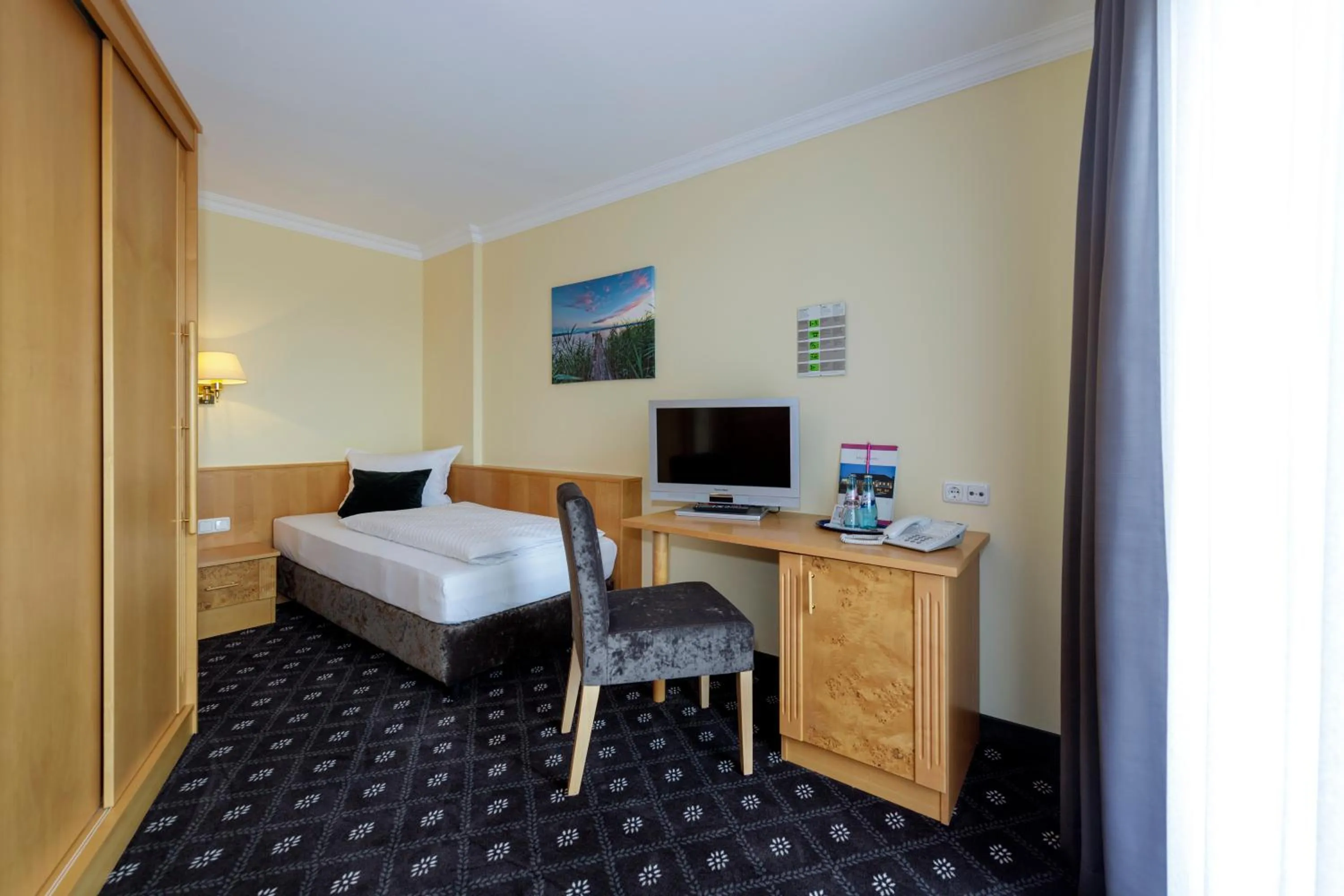 Photo of the whole room, Bed in Hotel Zum Adler