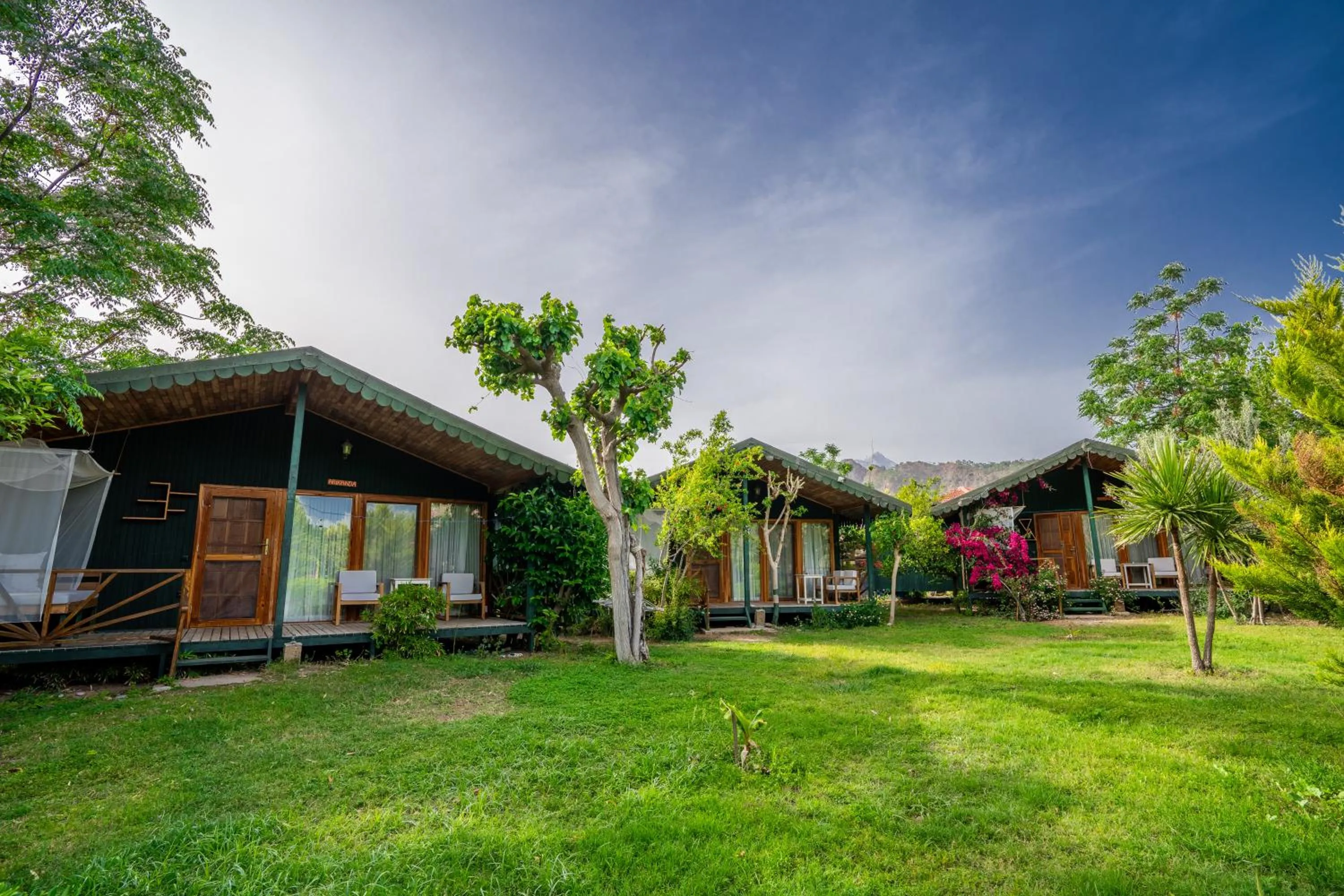 Property building in Etenna Beach Bungalows