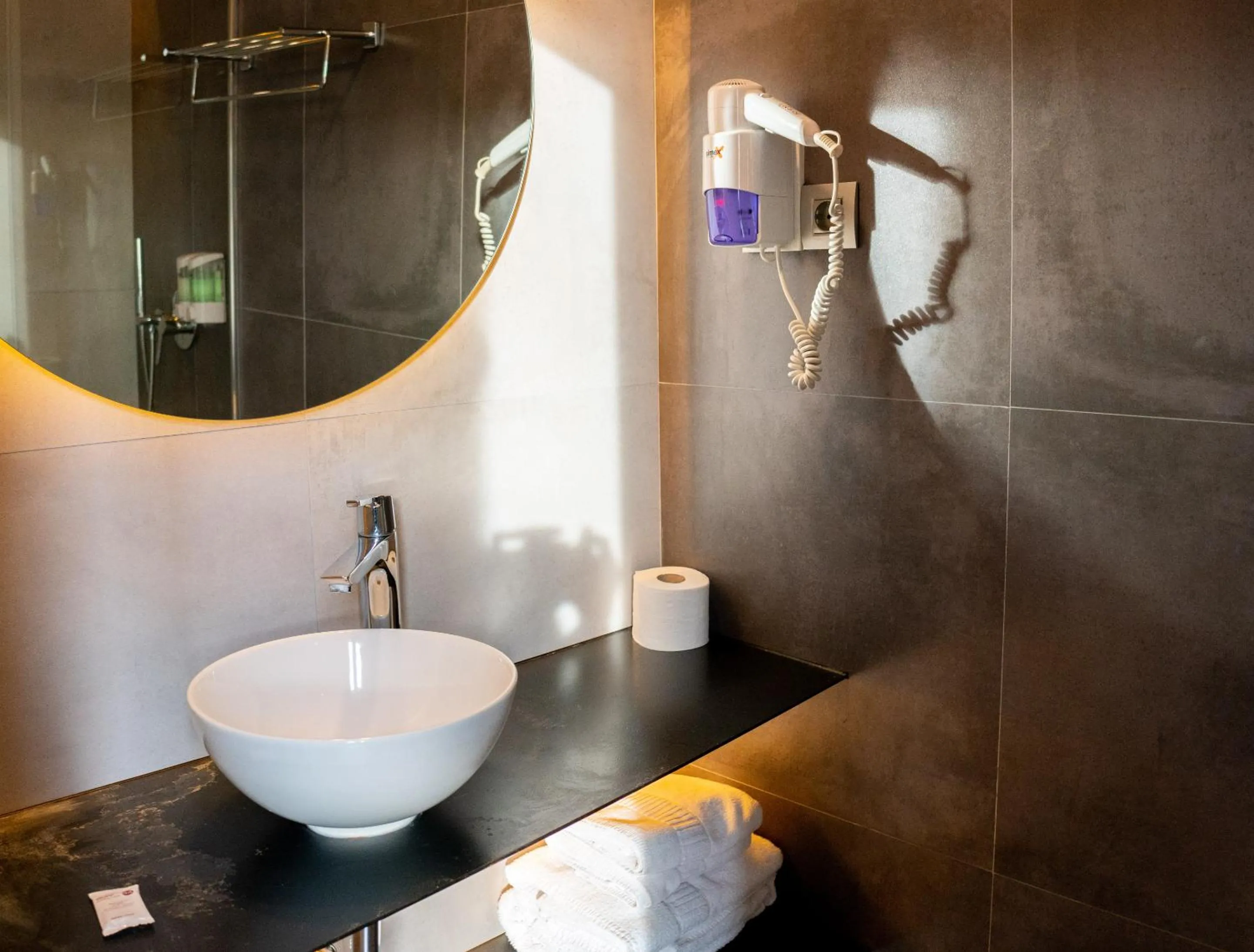 Bathroom in Hostal Carmen-Gran Vía