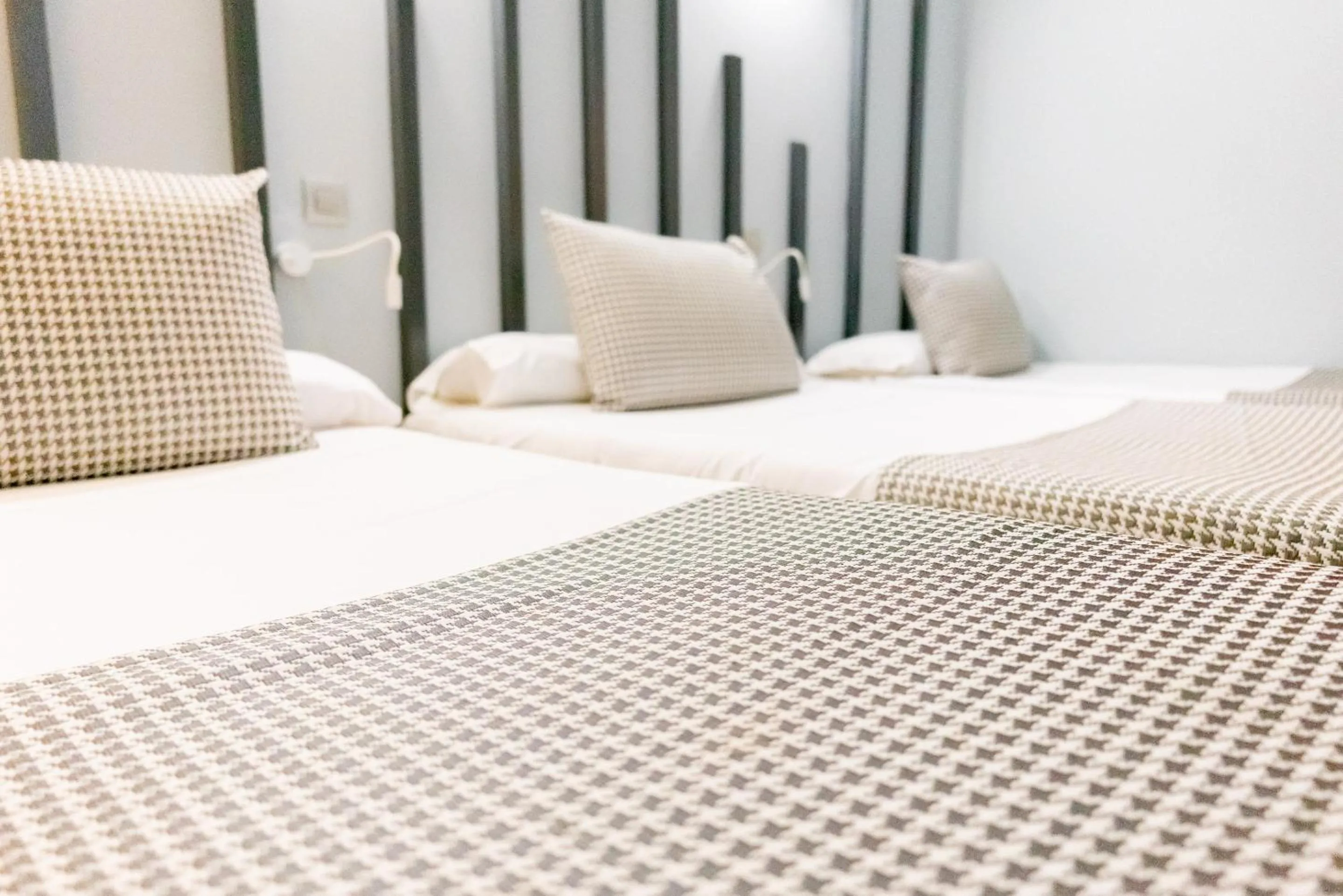 Bedroom, Bed in Hostal Carmen-Gran Vía