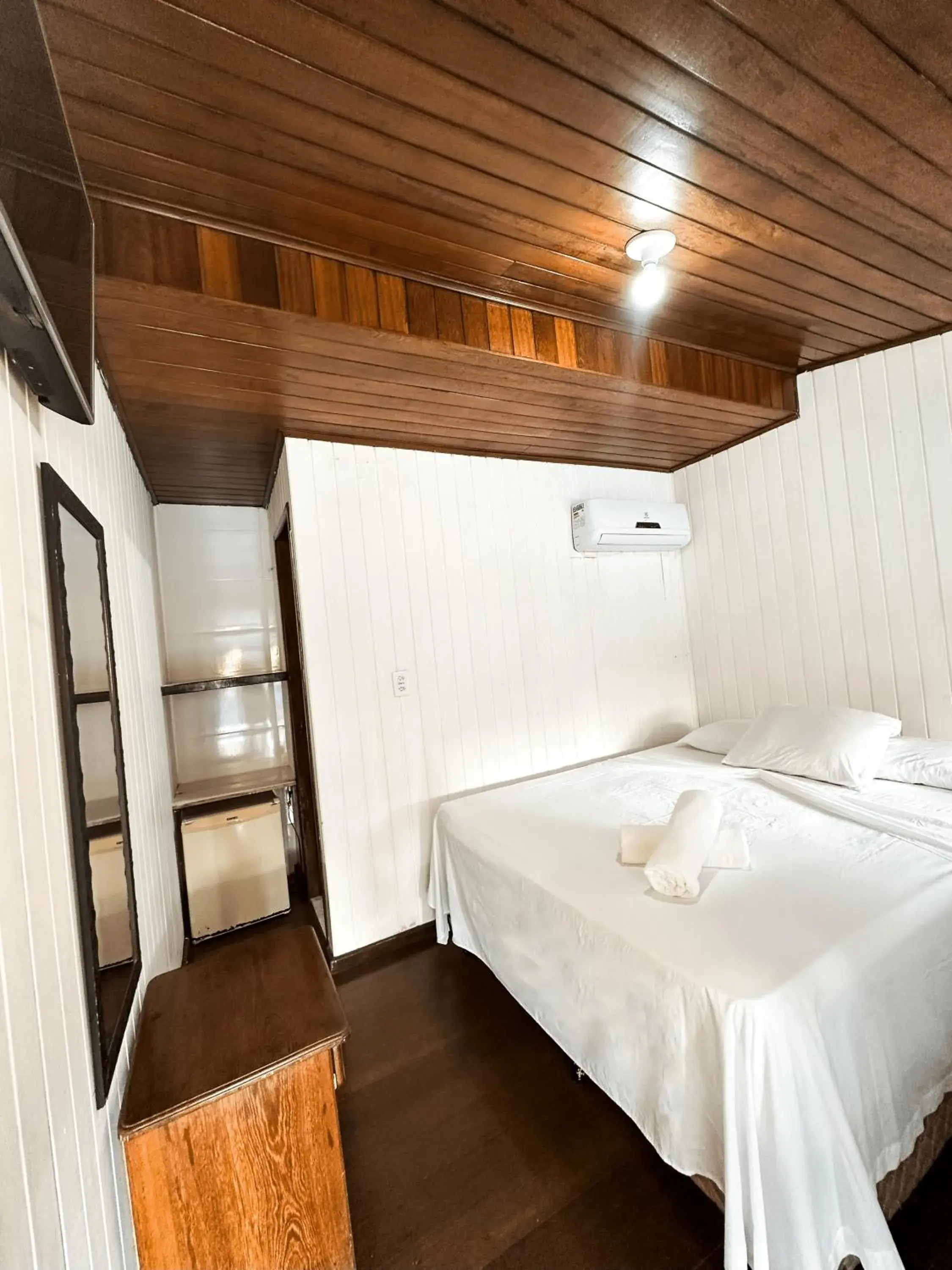 Bed in Amendoeira Praia Hotel Bed in Amendoeira Praia Hotel