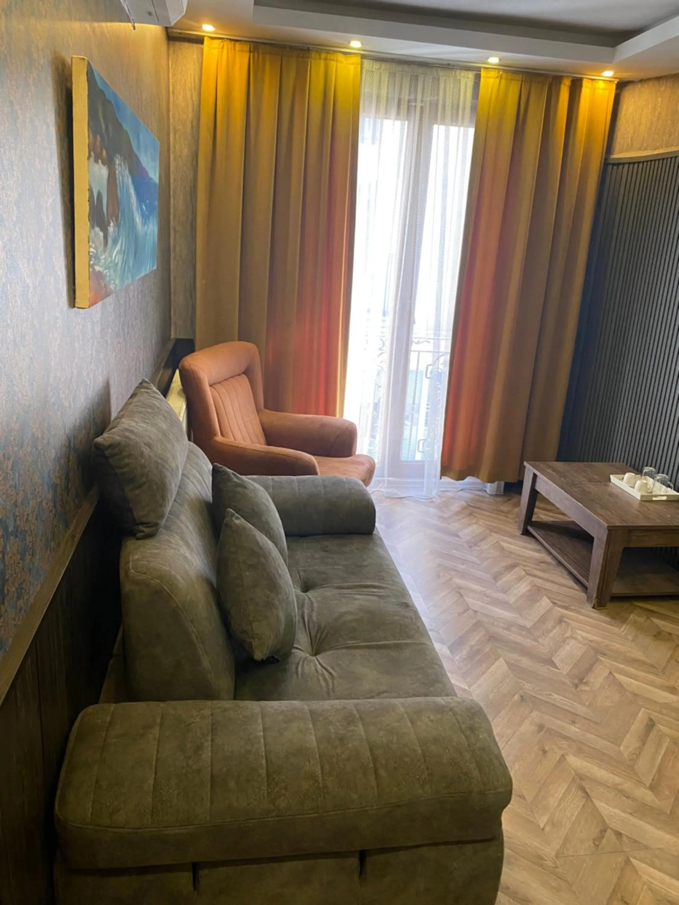 Photo of the whole room in Dolce Vita Suite Hotel