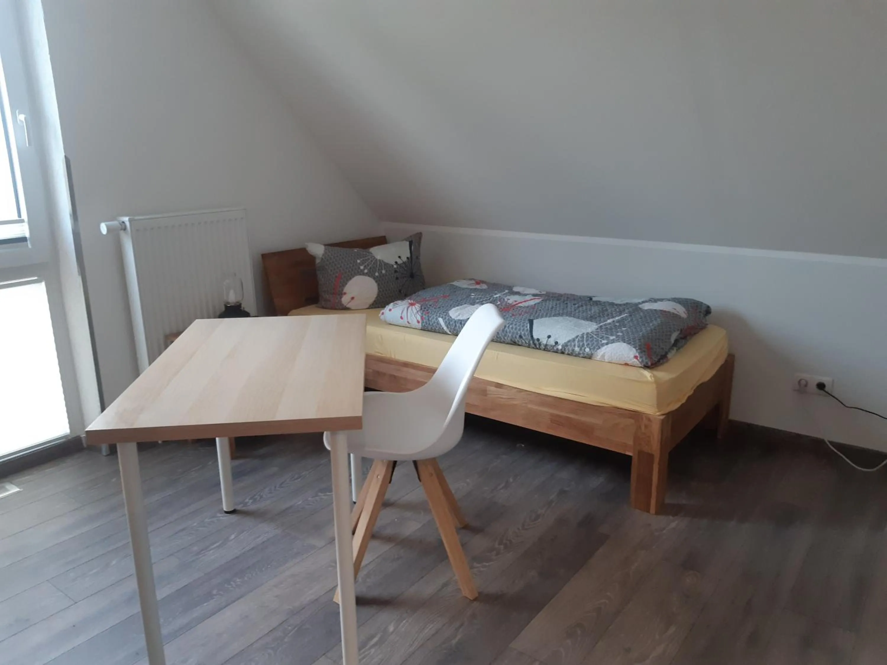 Single Room with Shared Shower and Toilet - single occupancy in JaNettes Gästehaus