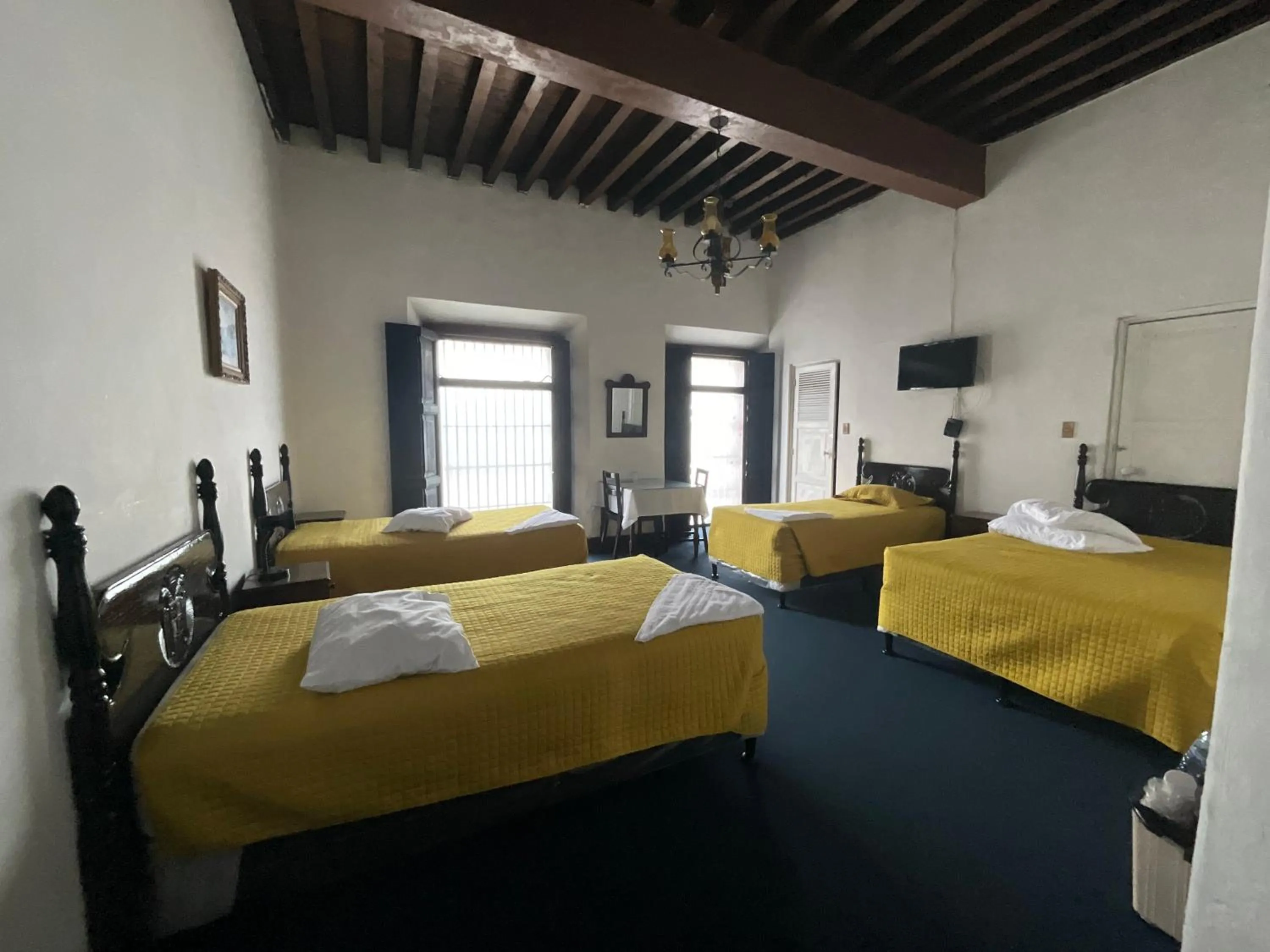 Bedroom, Bed in Hotel Spring